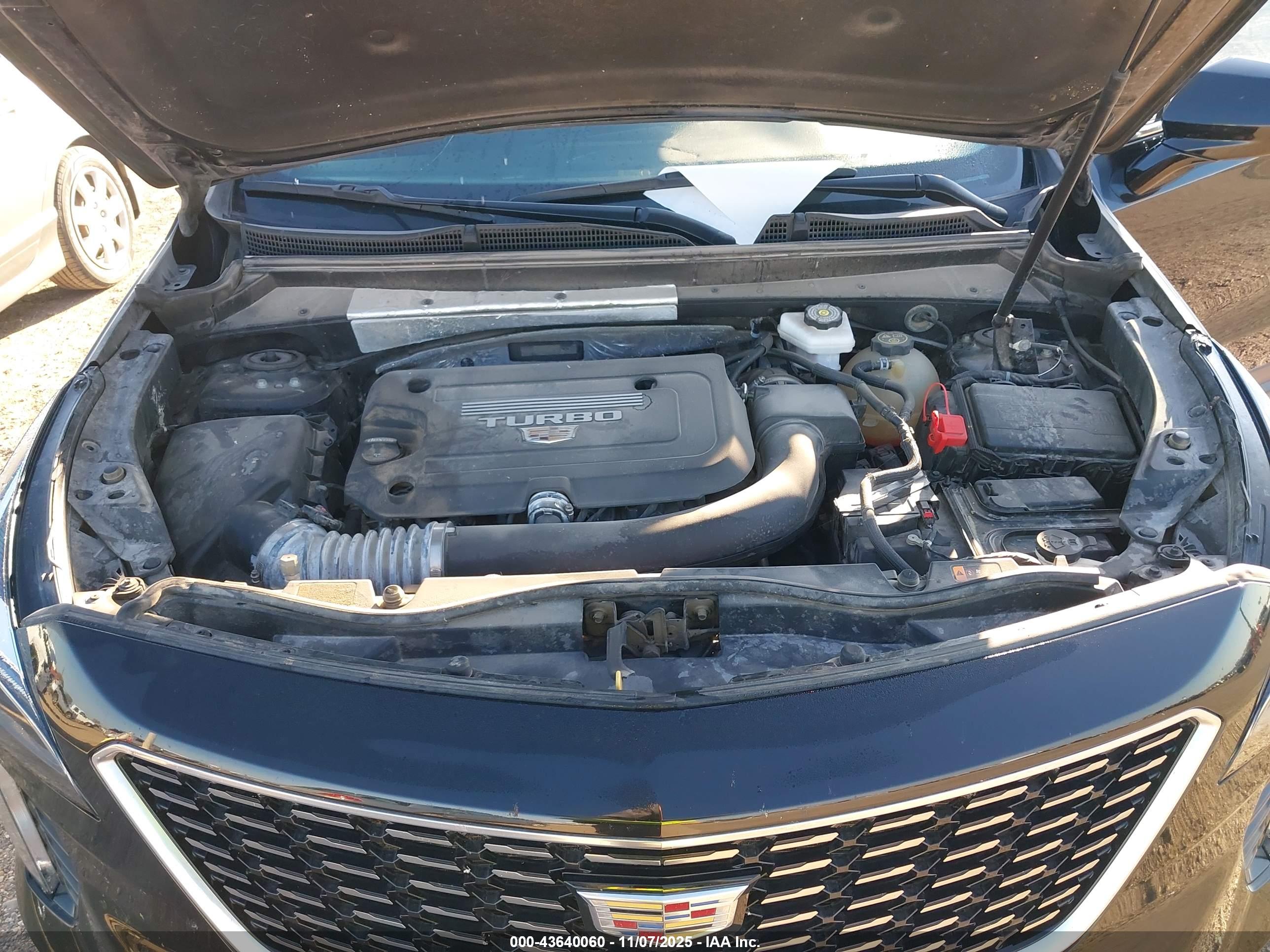 CADILLAC XT4 image 10