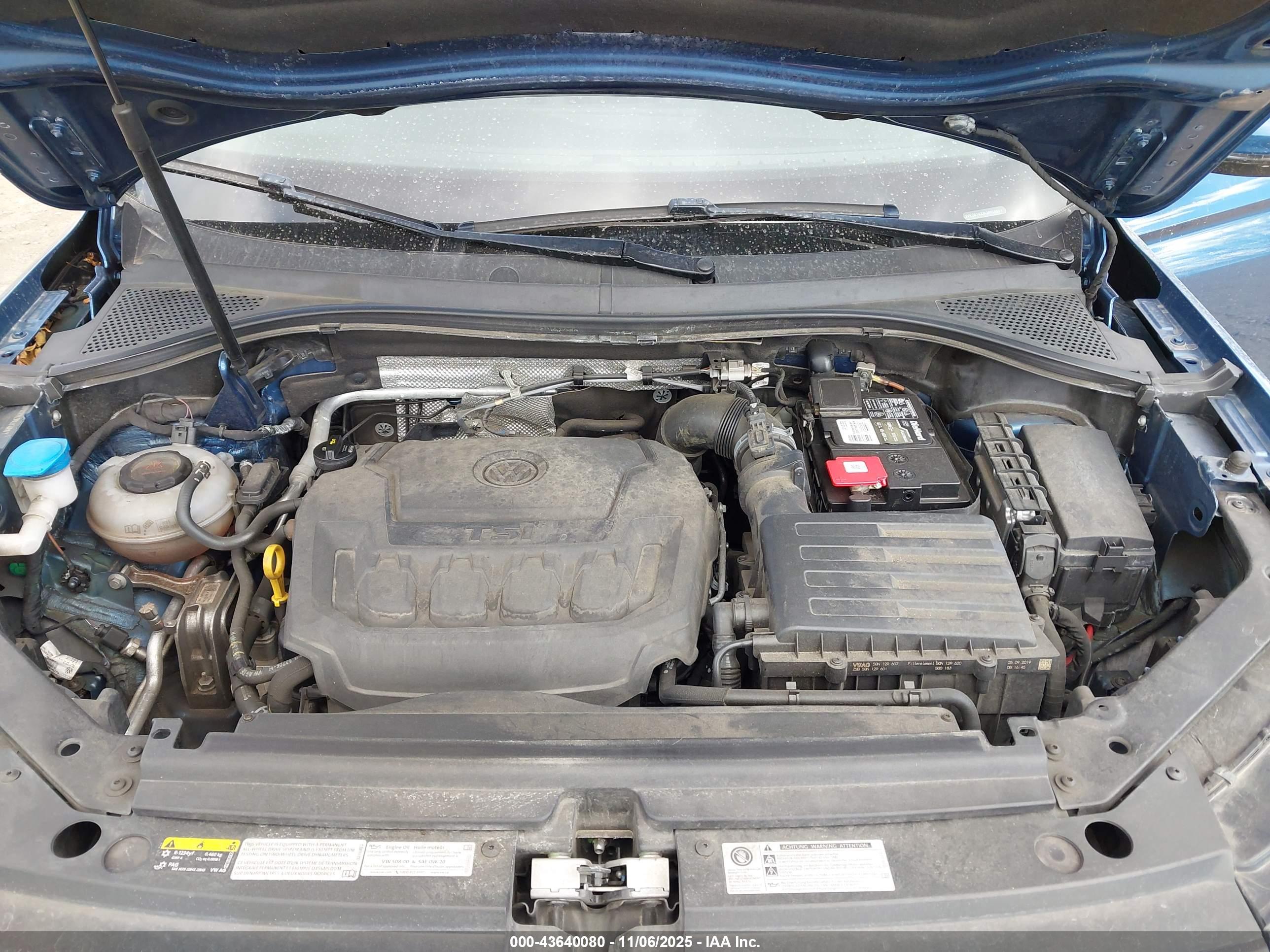 VOLKSWAGEN TIGUAN image 10