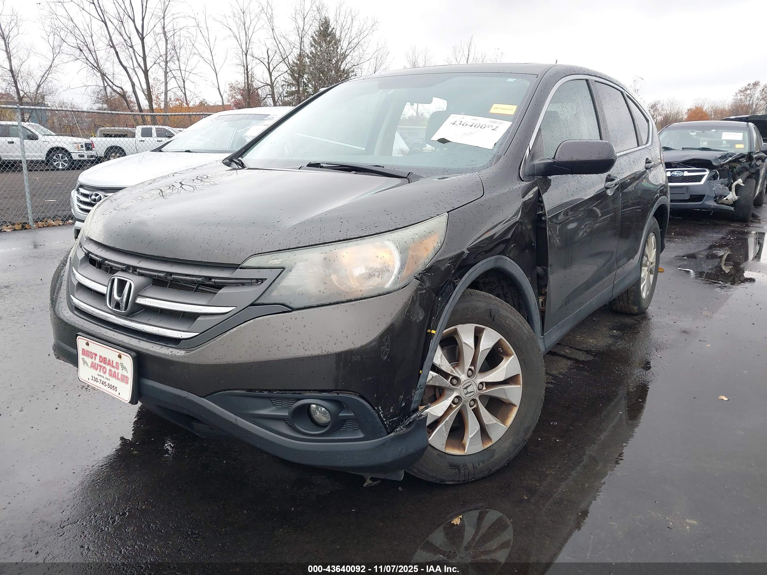 HONDA CR-V image 2