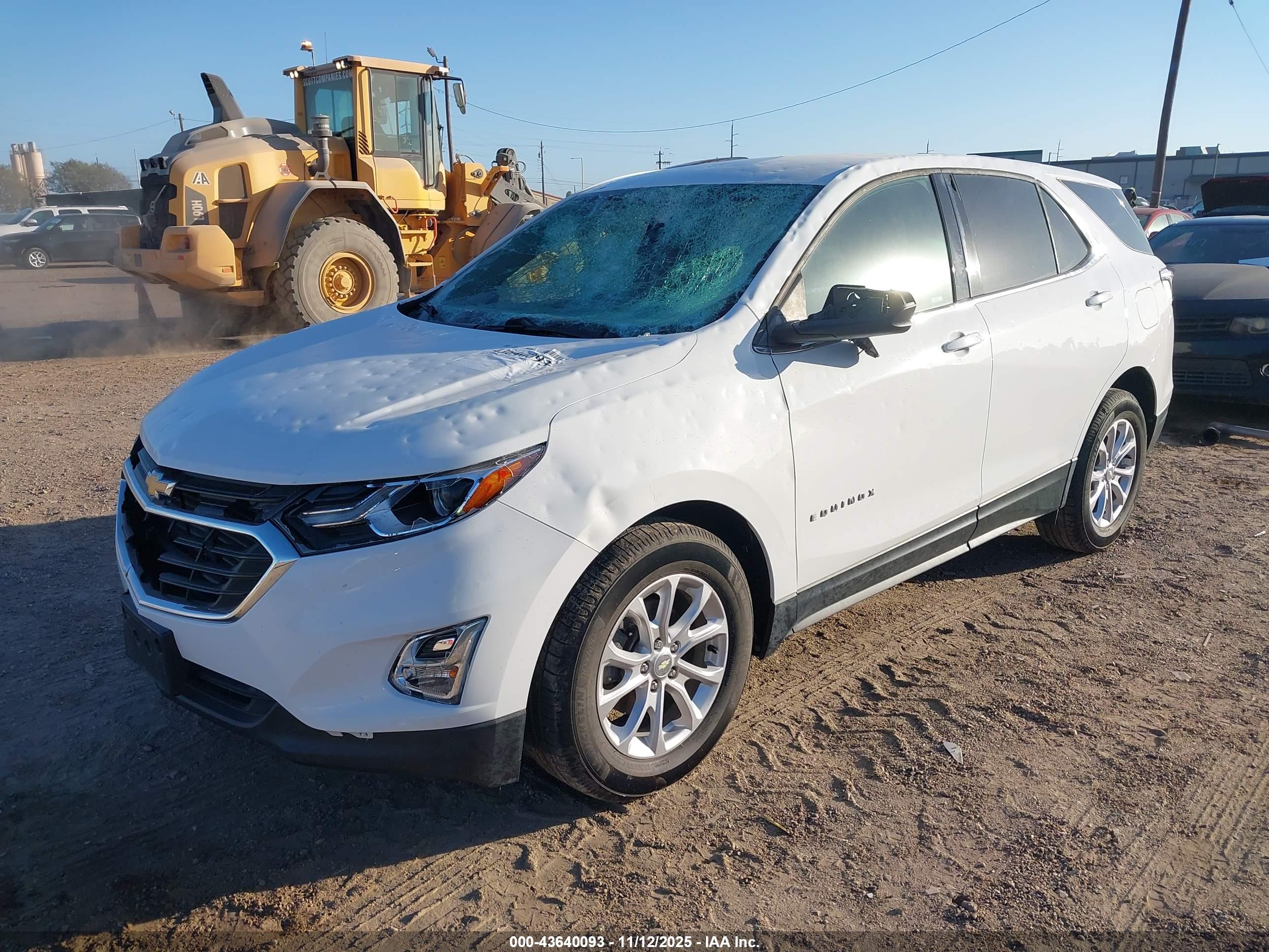 CHEVROLET EQUINOX image 2