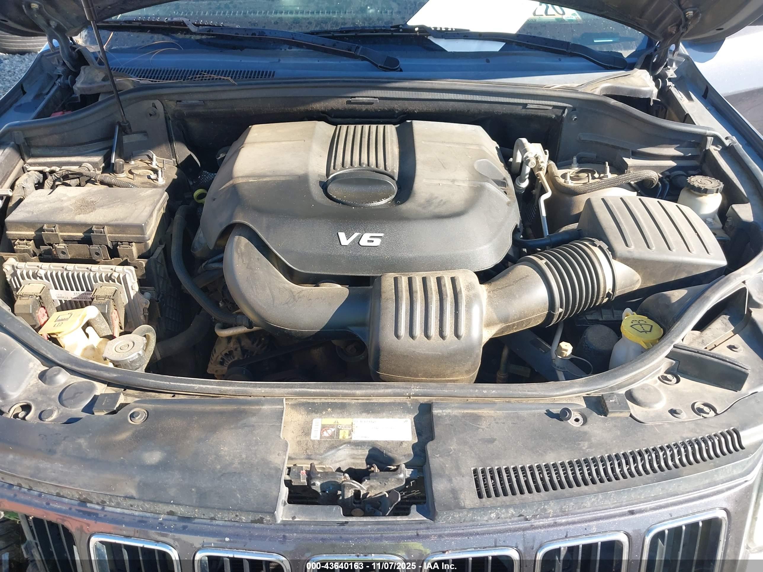 JEEP GRAND image 10