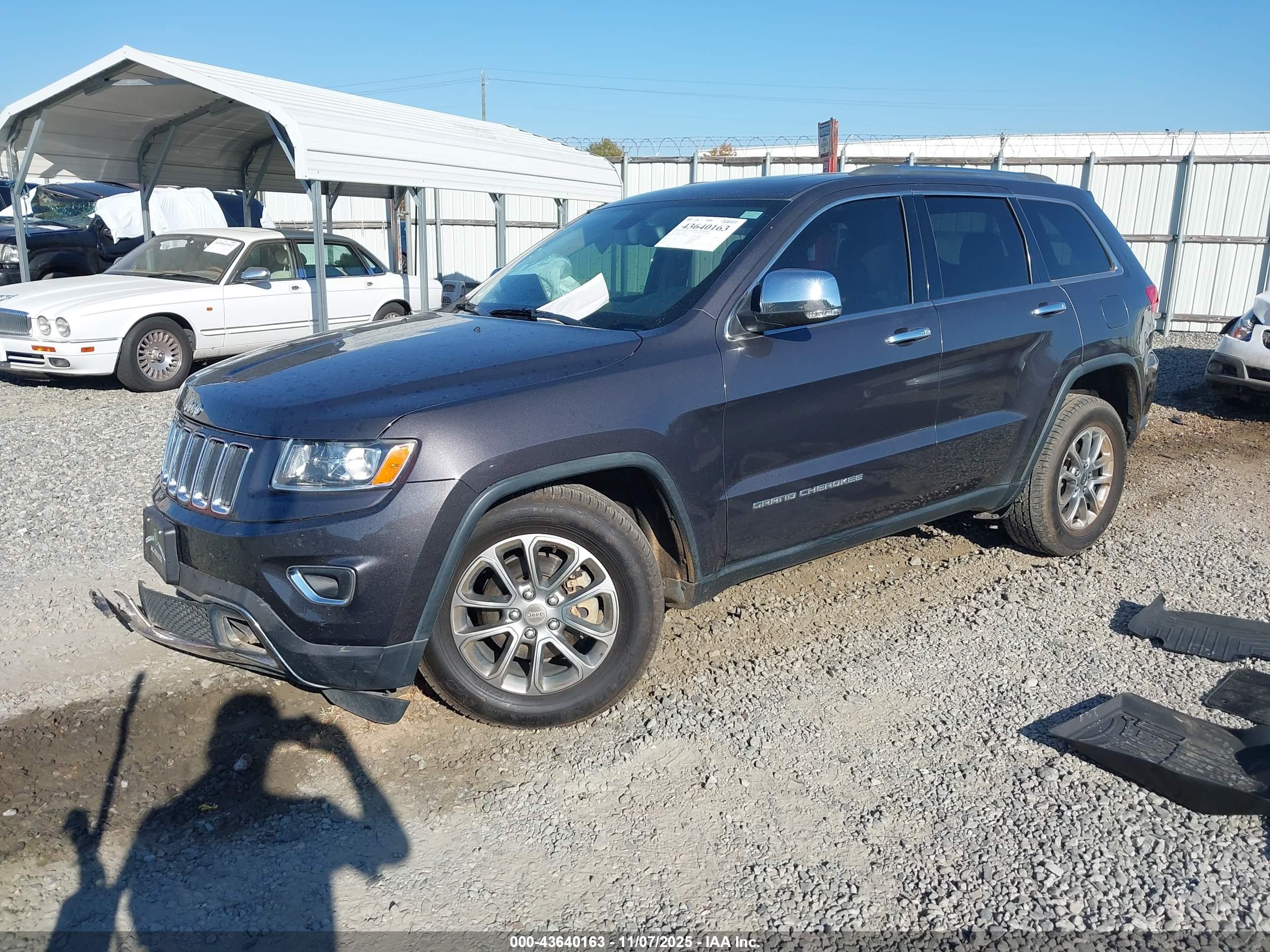JEEP GRAND image 2