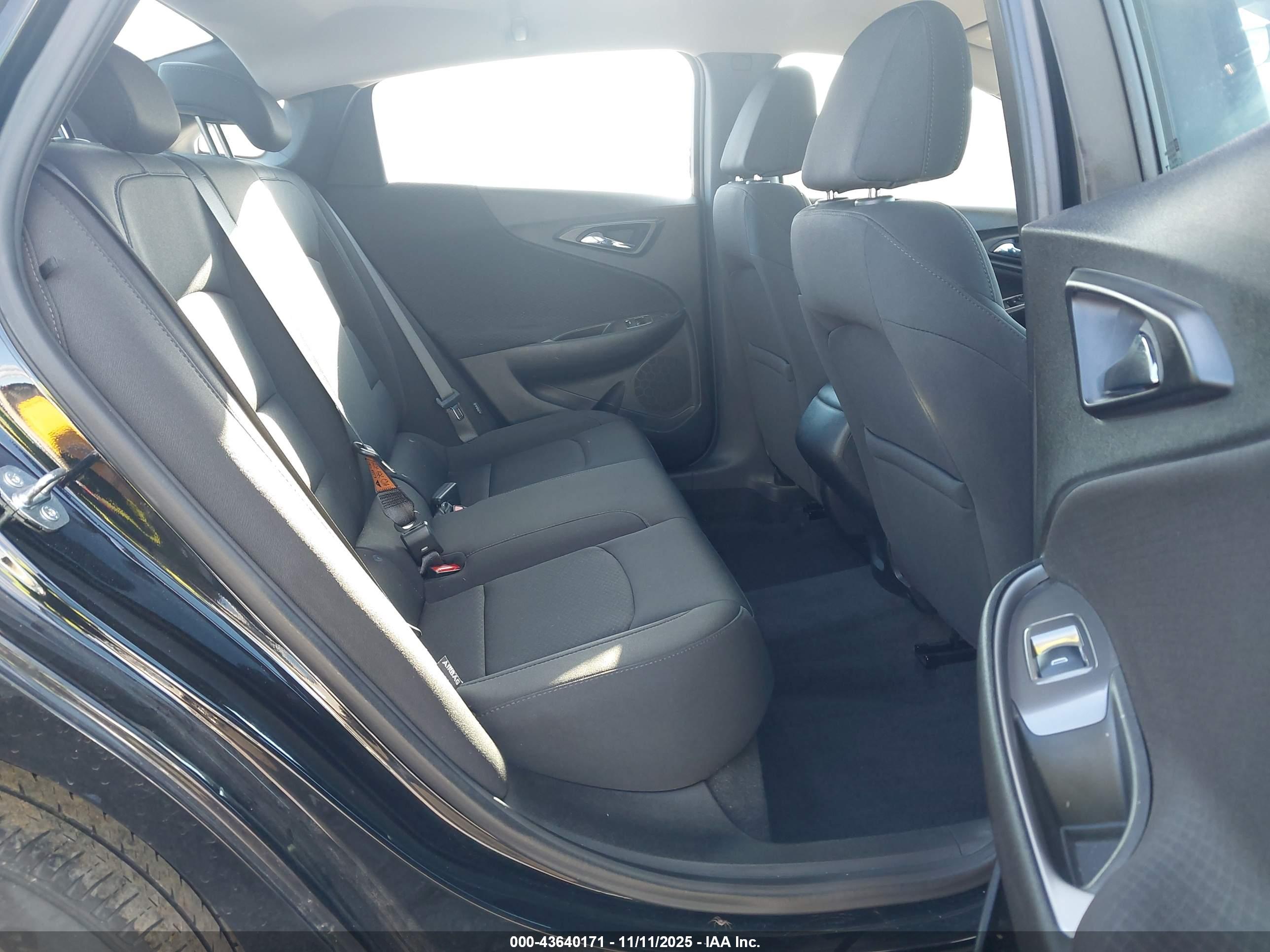 CHEVROLET MALIBU image 8