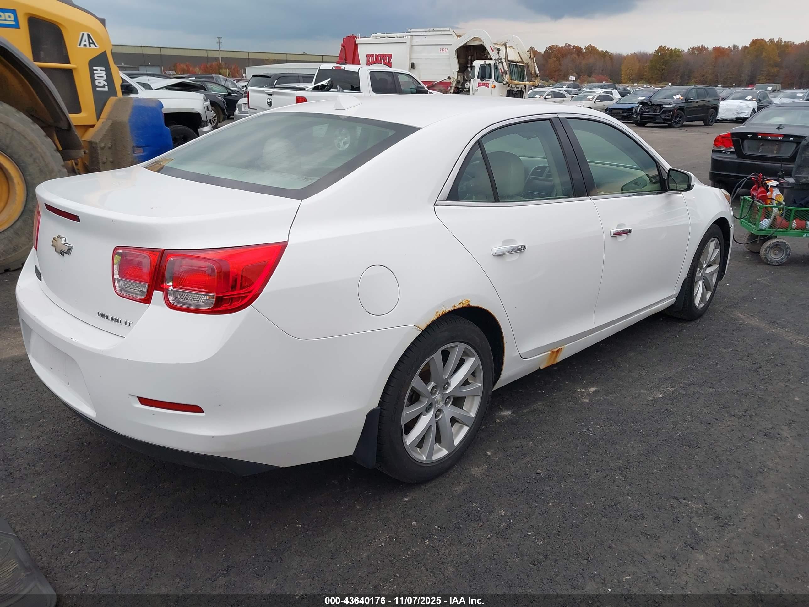 CHEVROLET MALIBU image 4