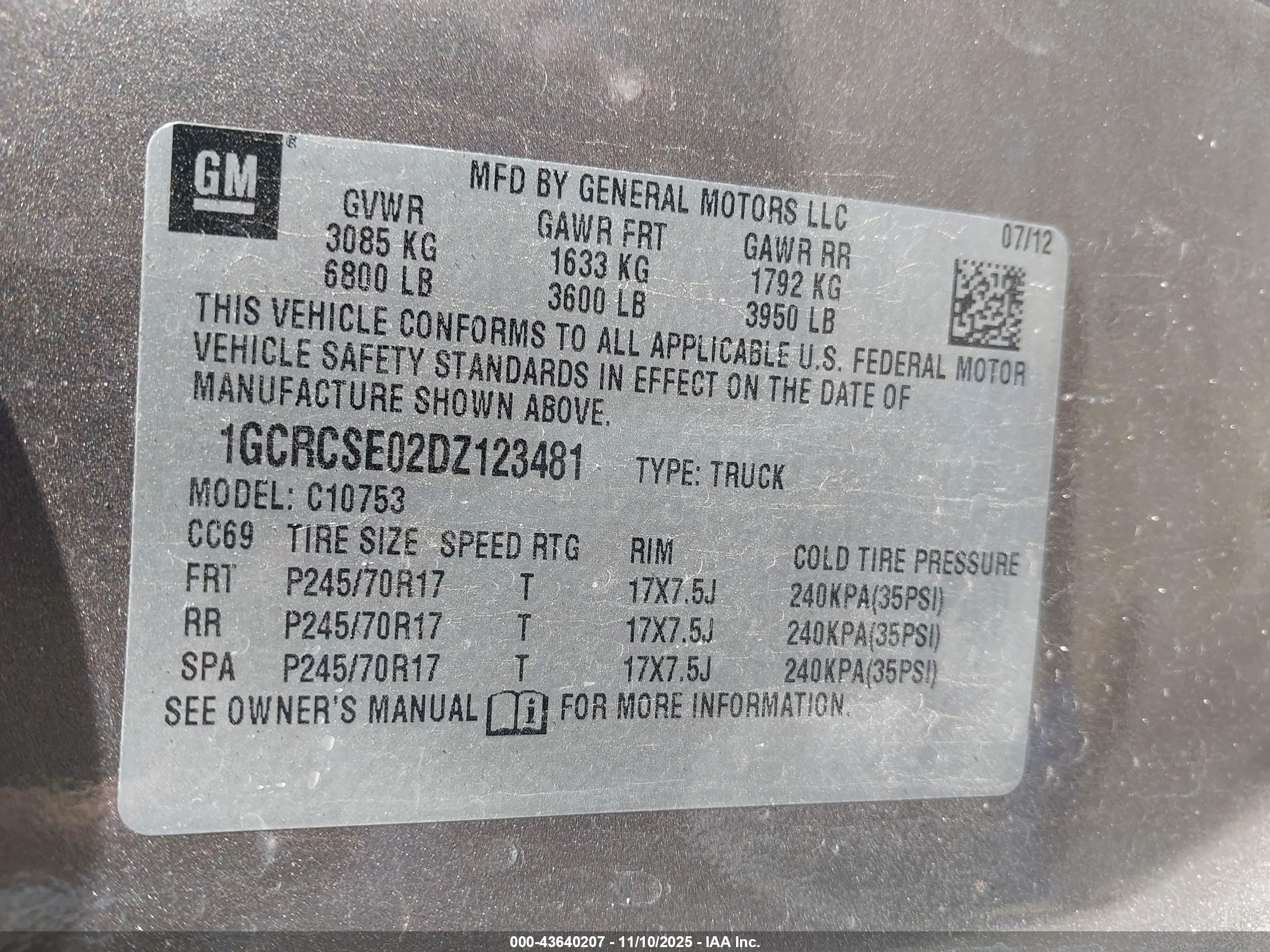 CHEVROLET SILVERADO image 9