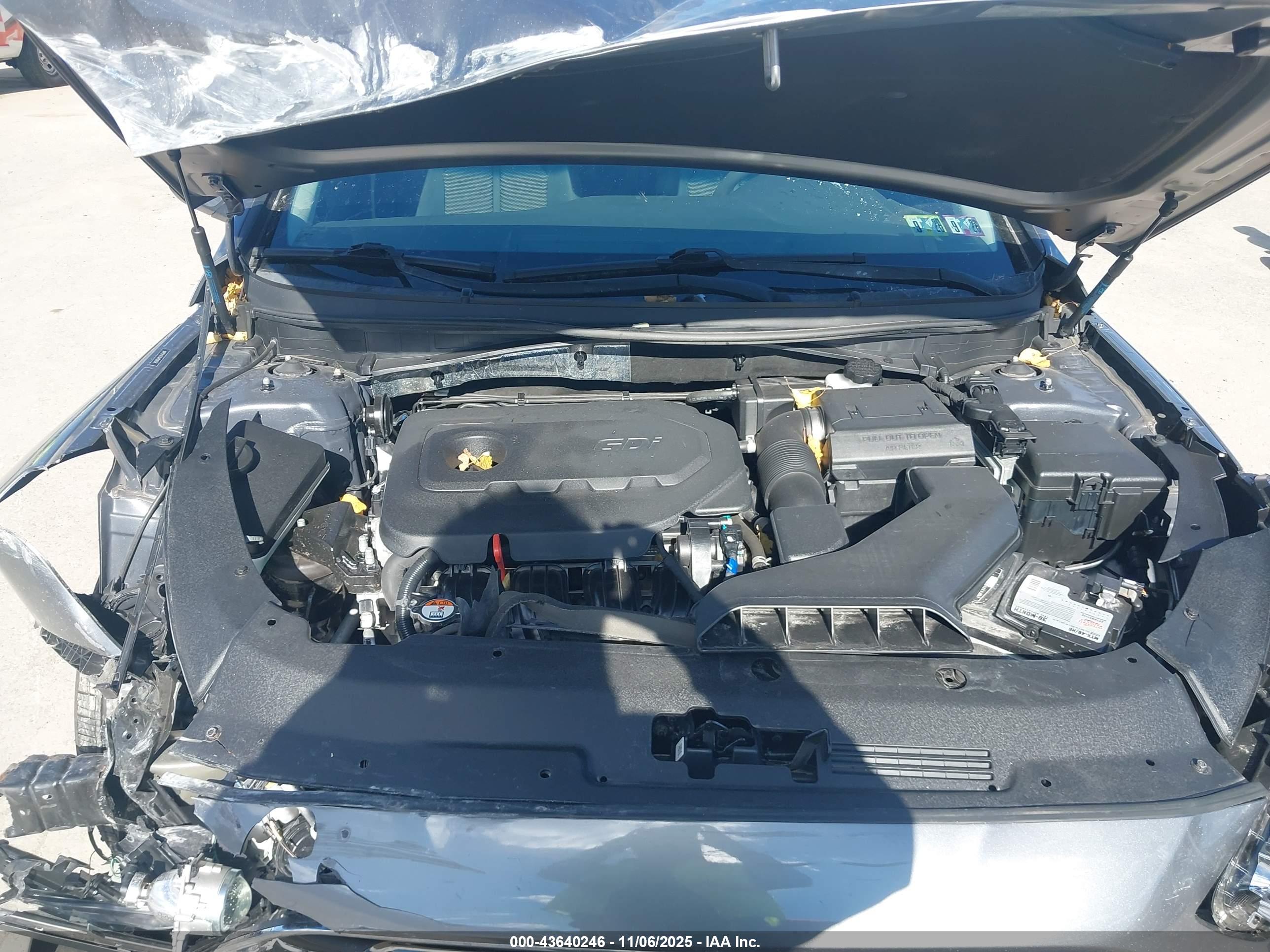HYUNDAI SONATA image 10