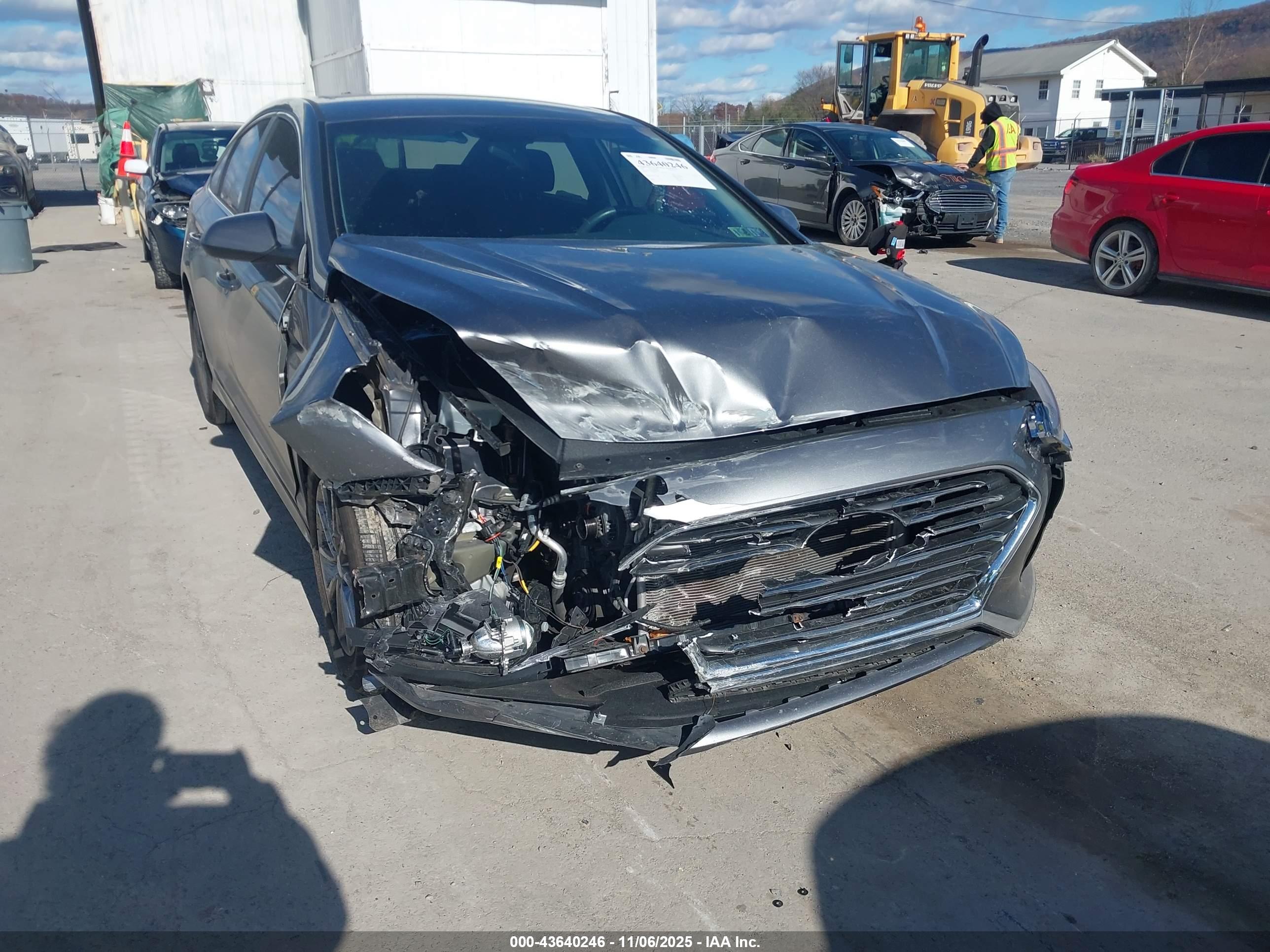 HYUNDAI SONATA image 6
