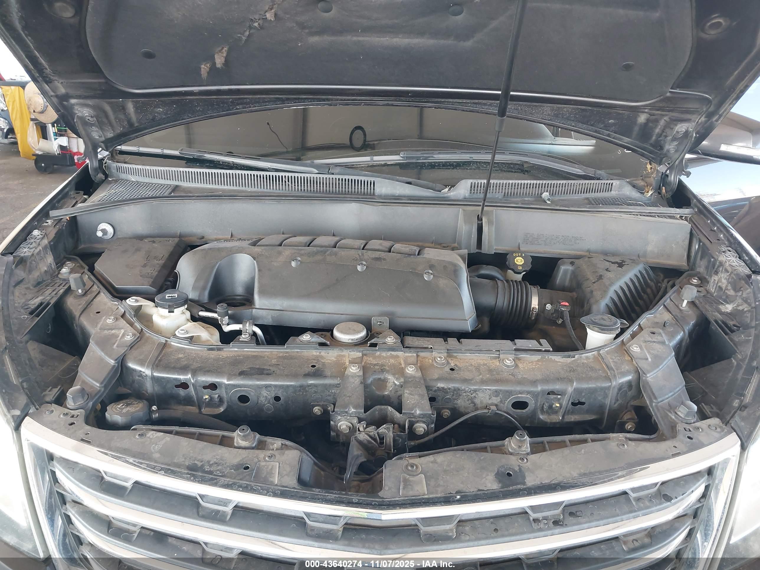 CHEVROLET TRAVERSE image 10