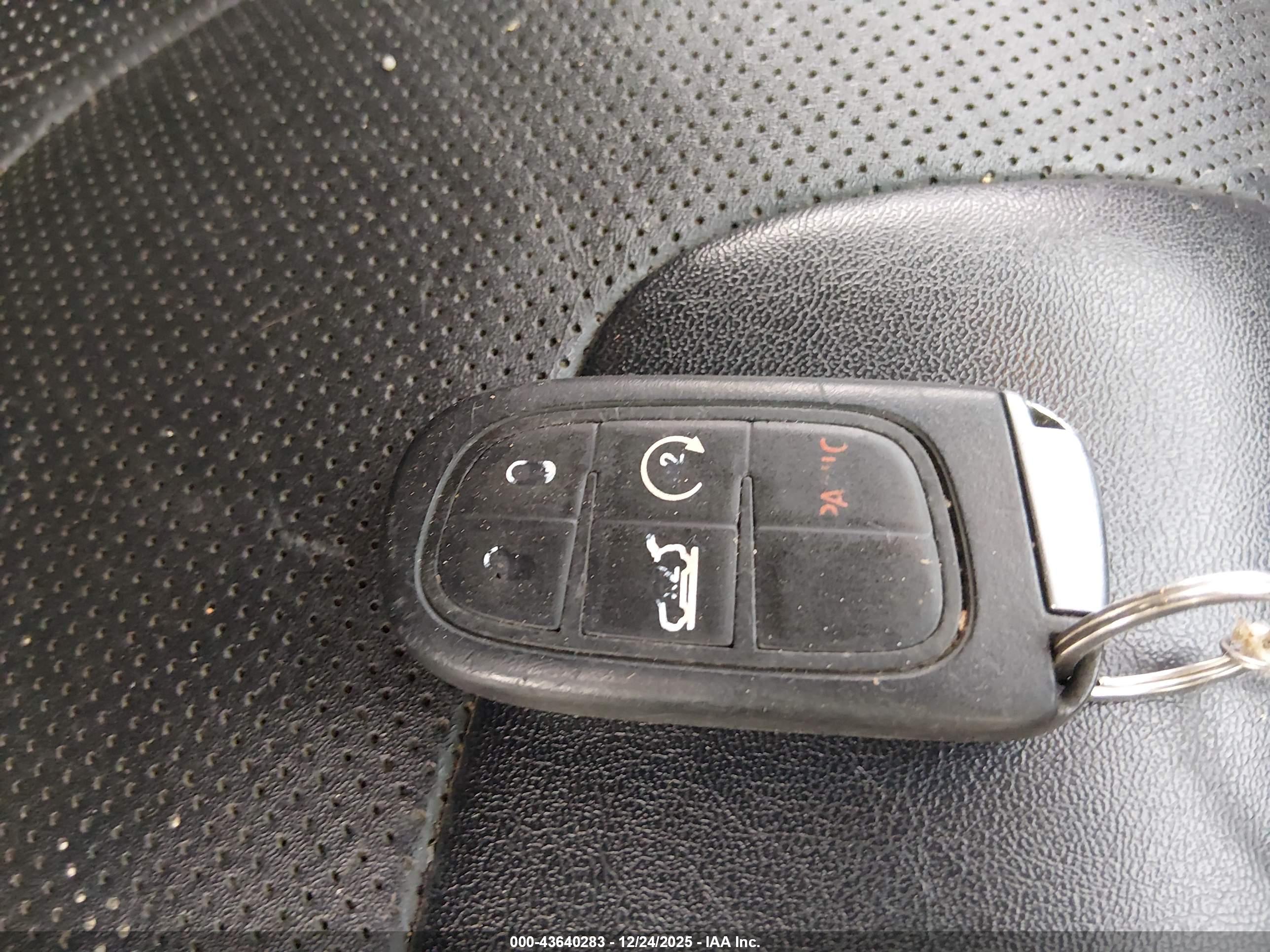 JEEP CHEROKEE image 11