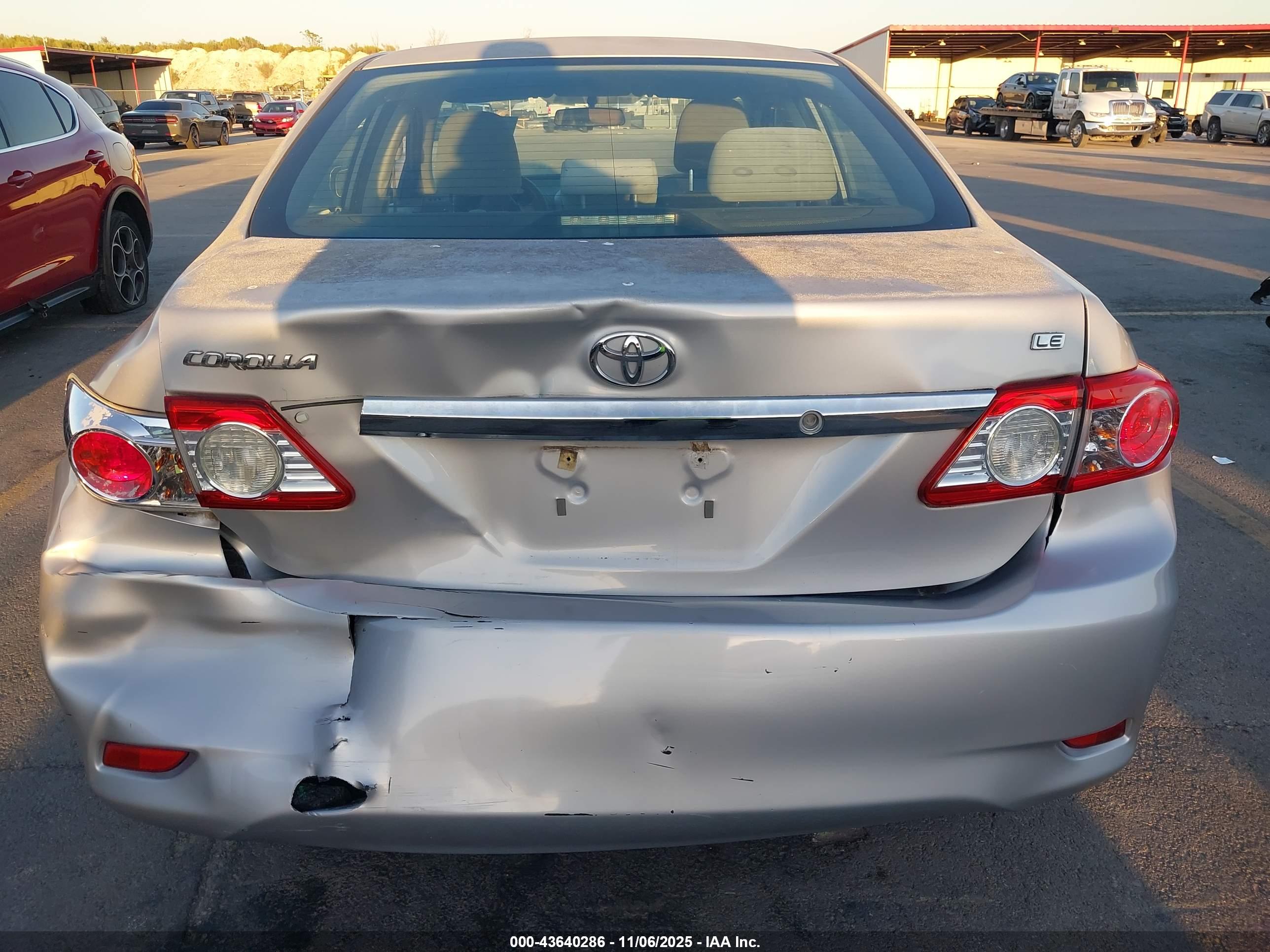 TOYOTA COROLLA image 6
