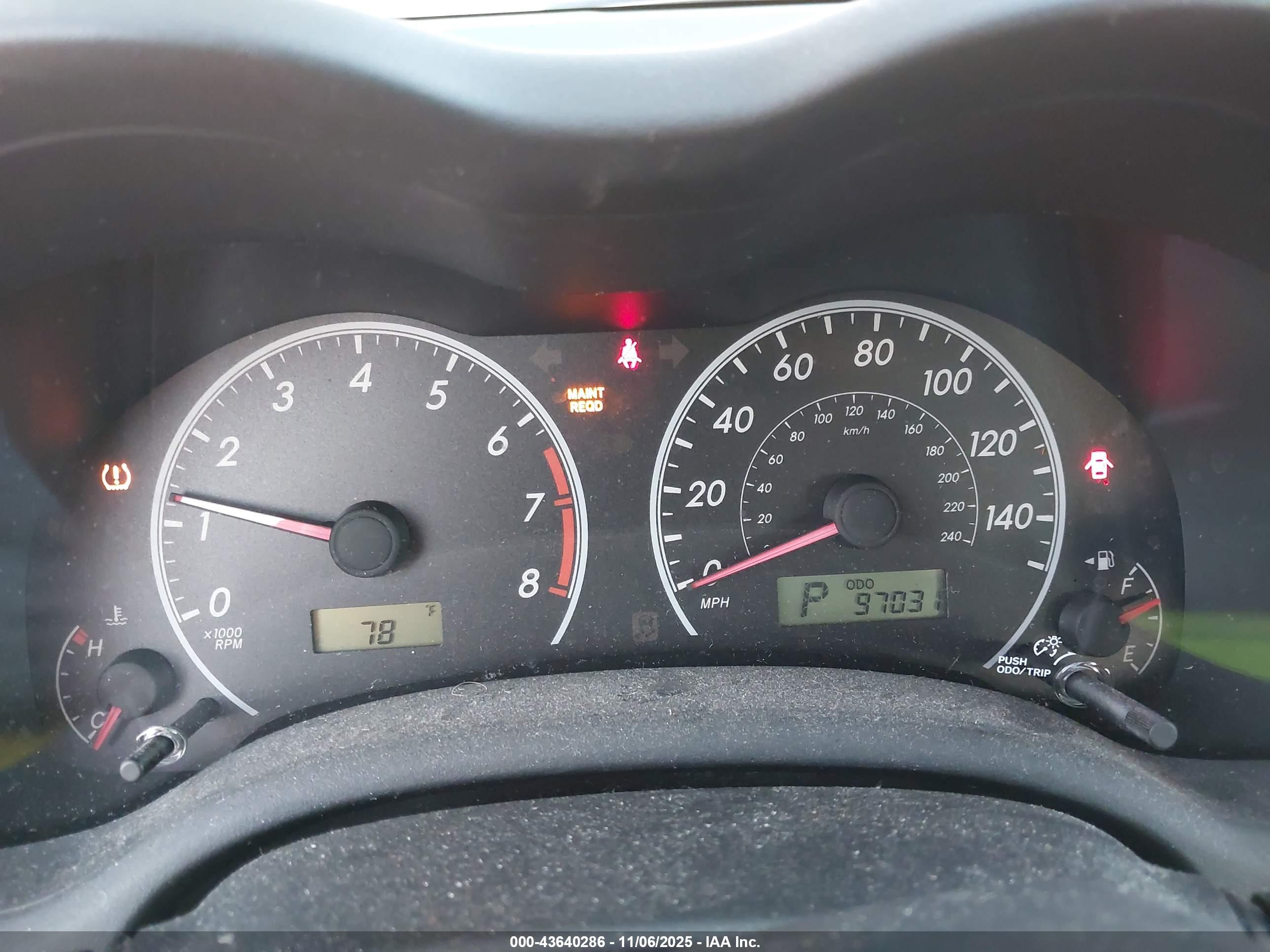 TOYOTA COROLLA image 7