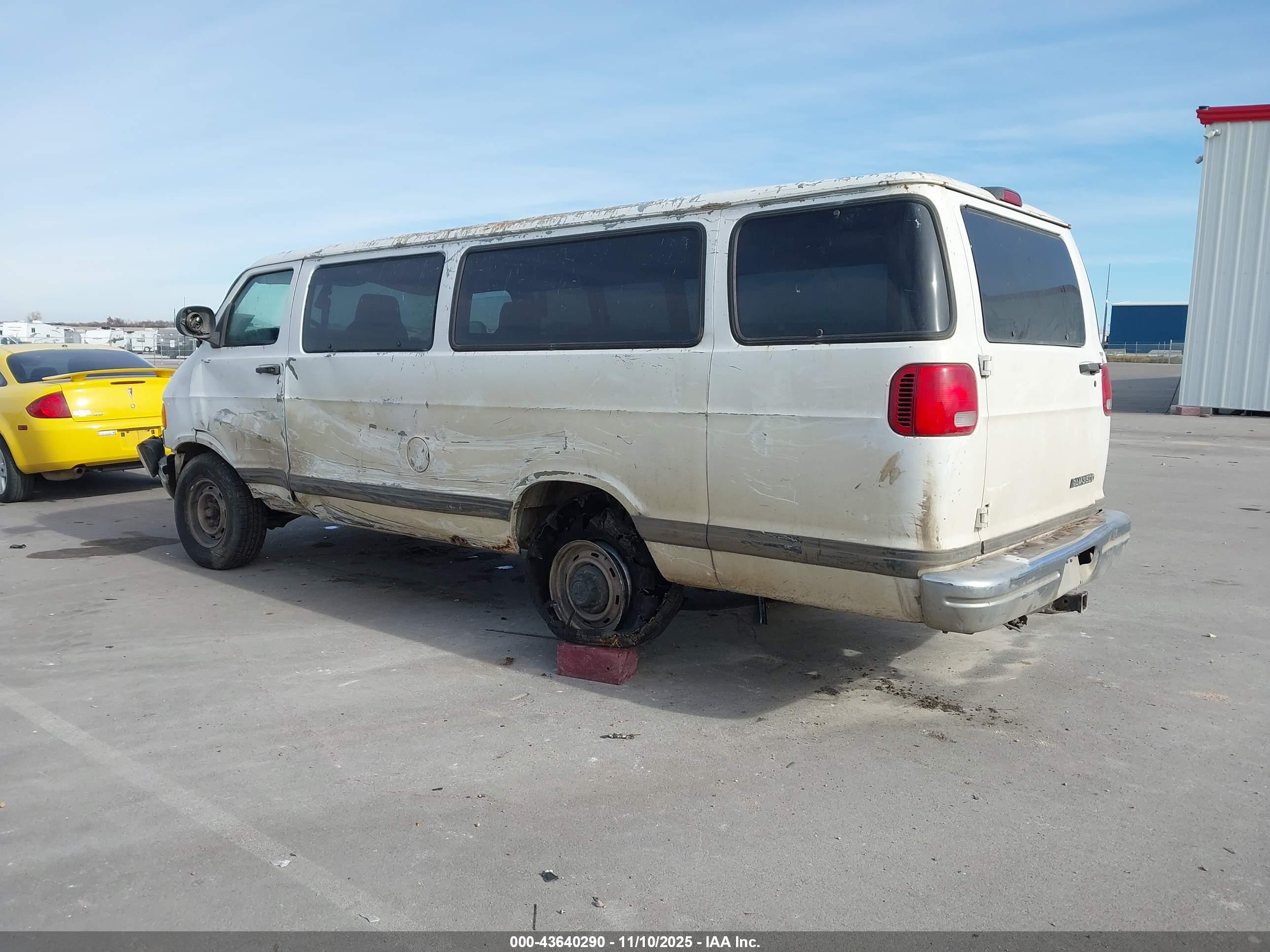 DODGE RAM image 3