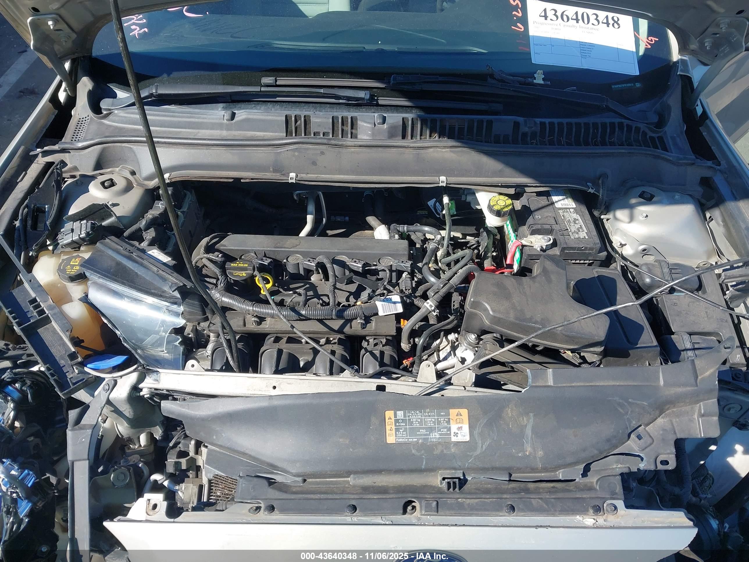 FORD FUSION image 10