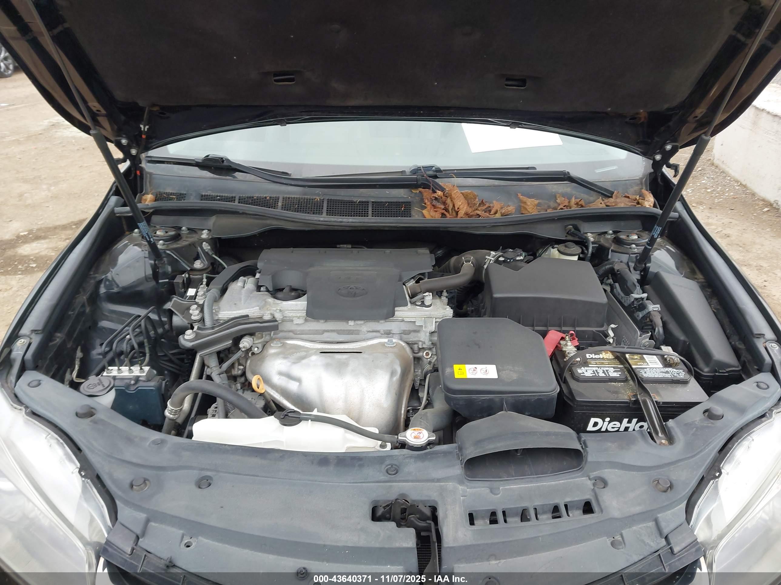 TOYOTA CAMRY image 10