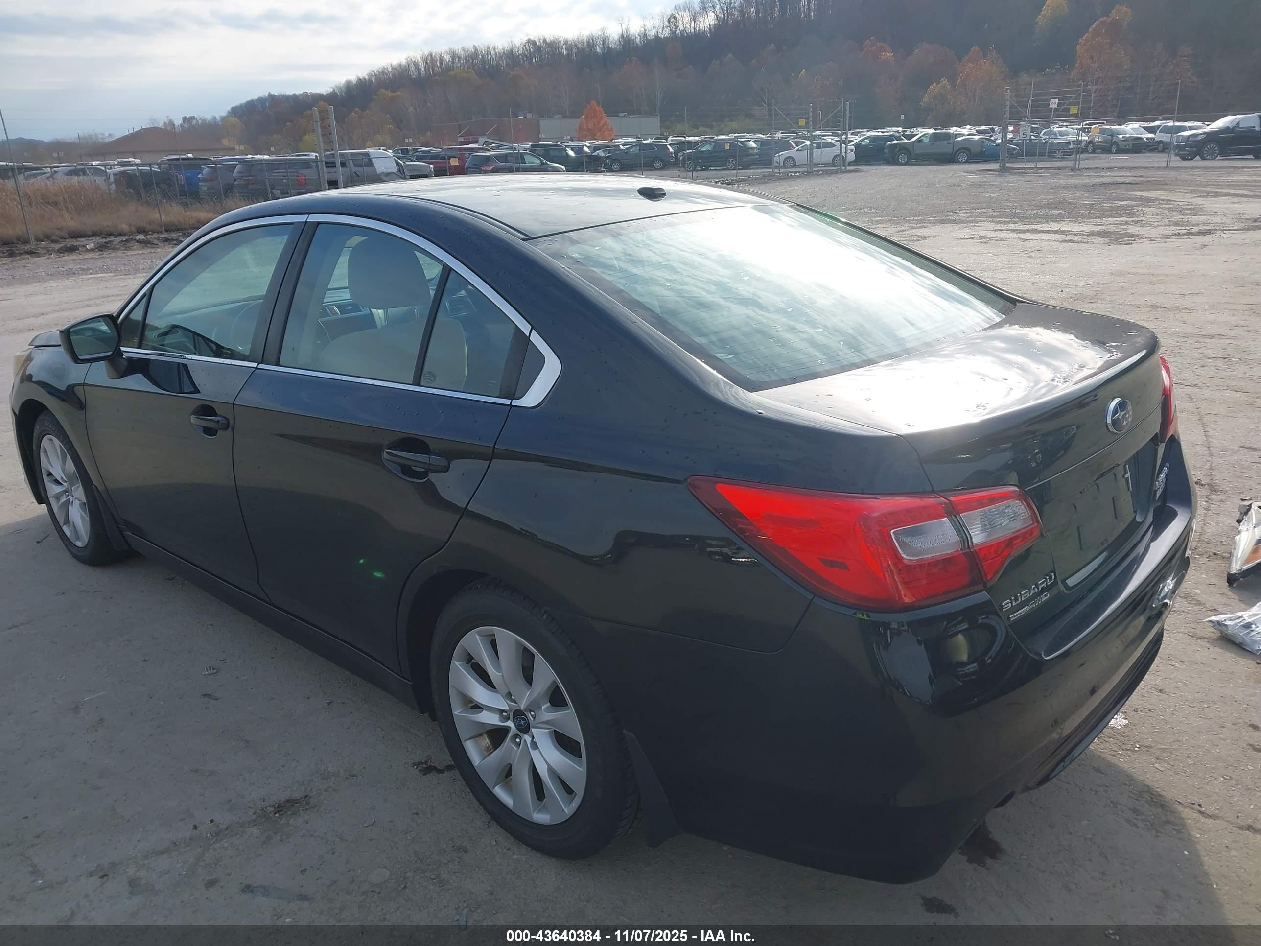 SUBARU LEGACY image 3