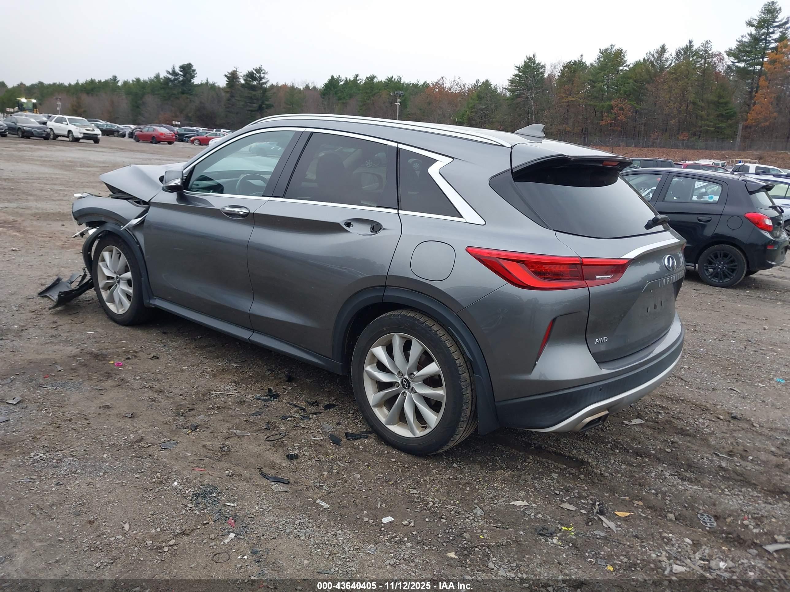 INFINITI QX50 image 3