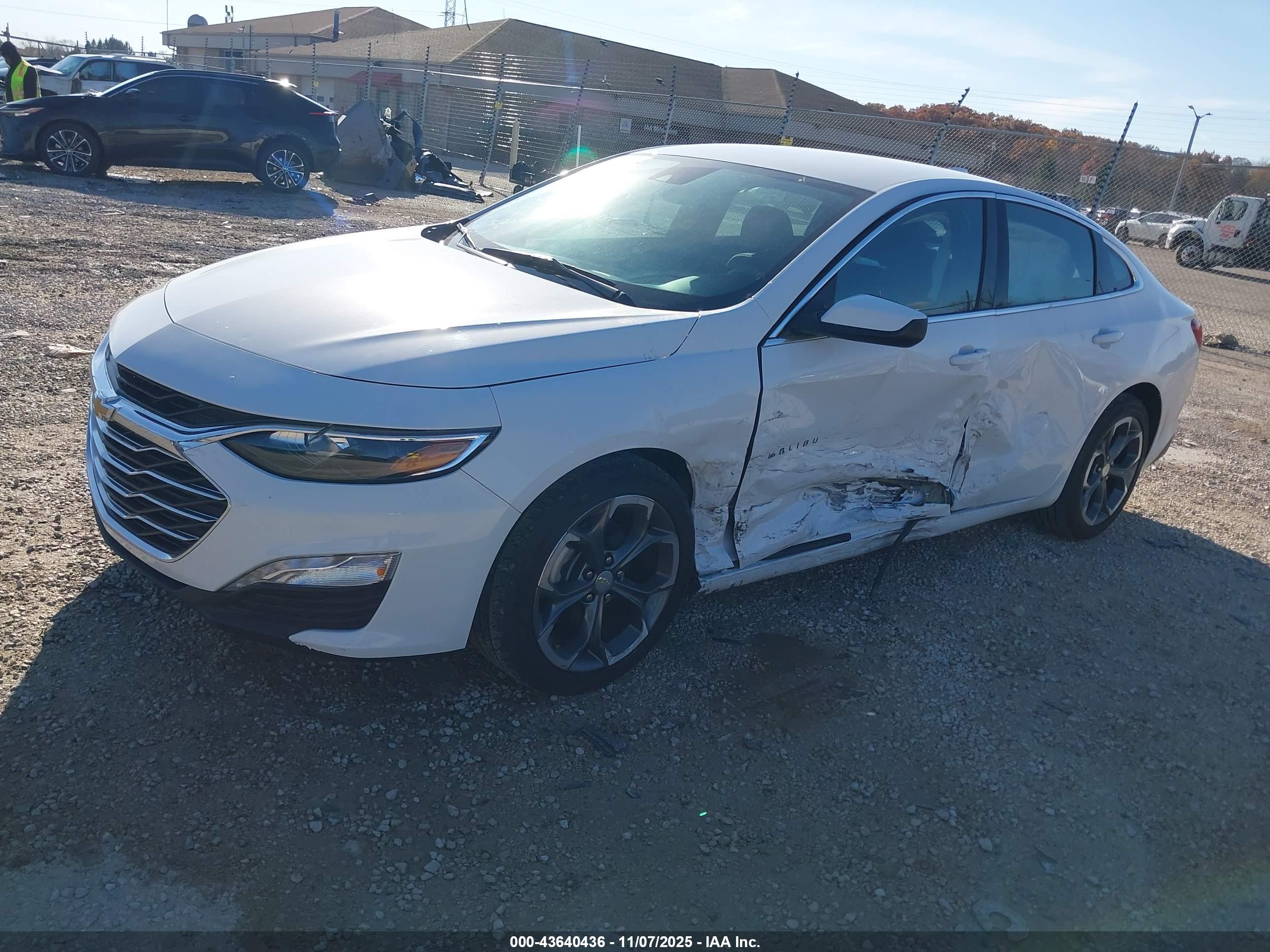 CHEVROLET MALIBU image 2