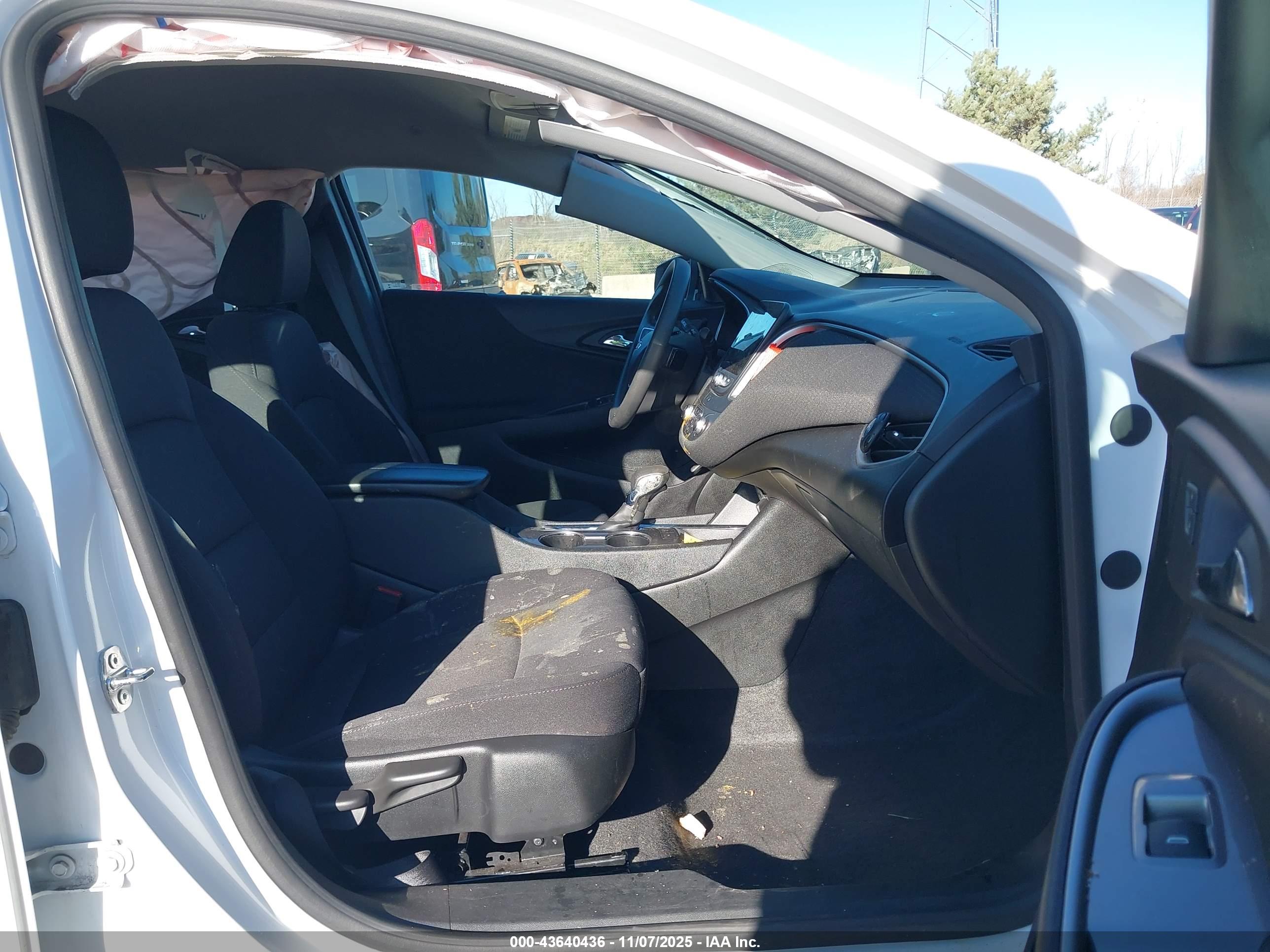 CHEVROLET MALIBU image 5