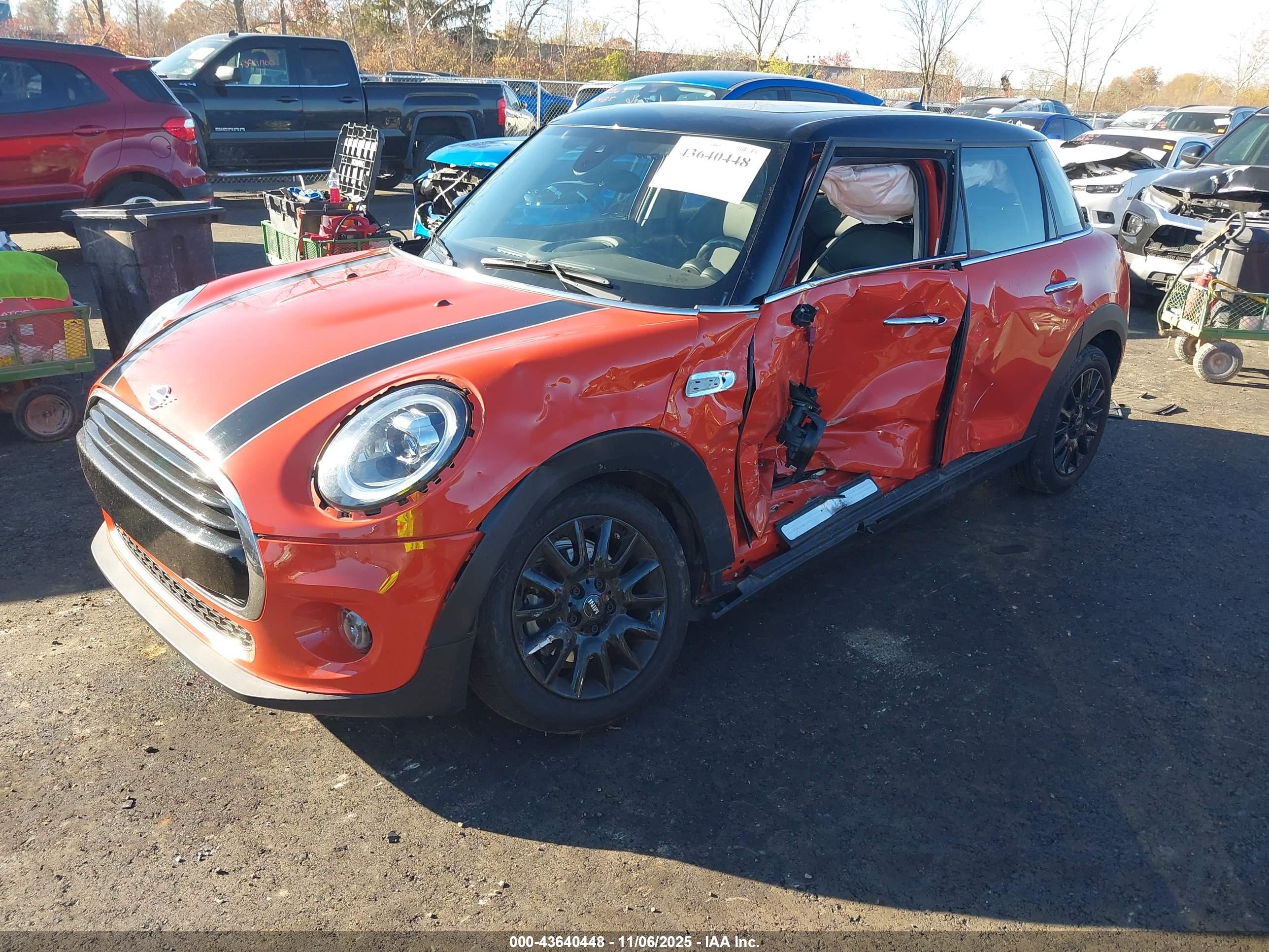 MINI HARDTOP image 2