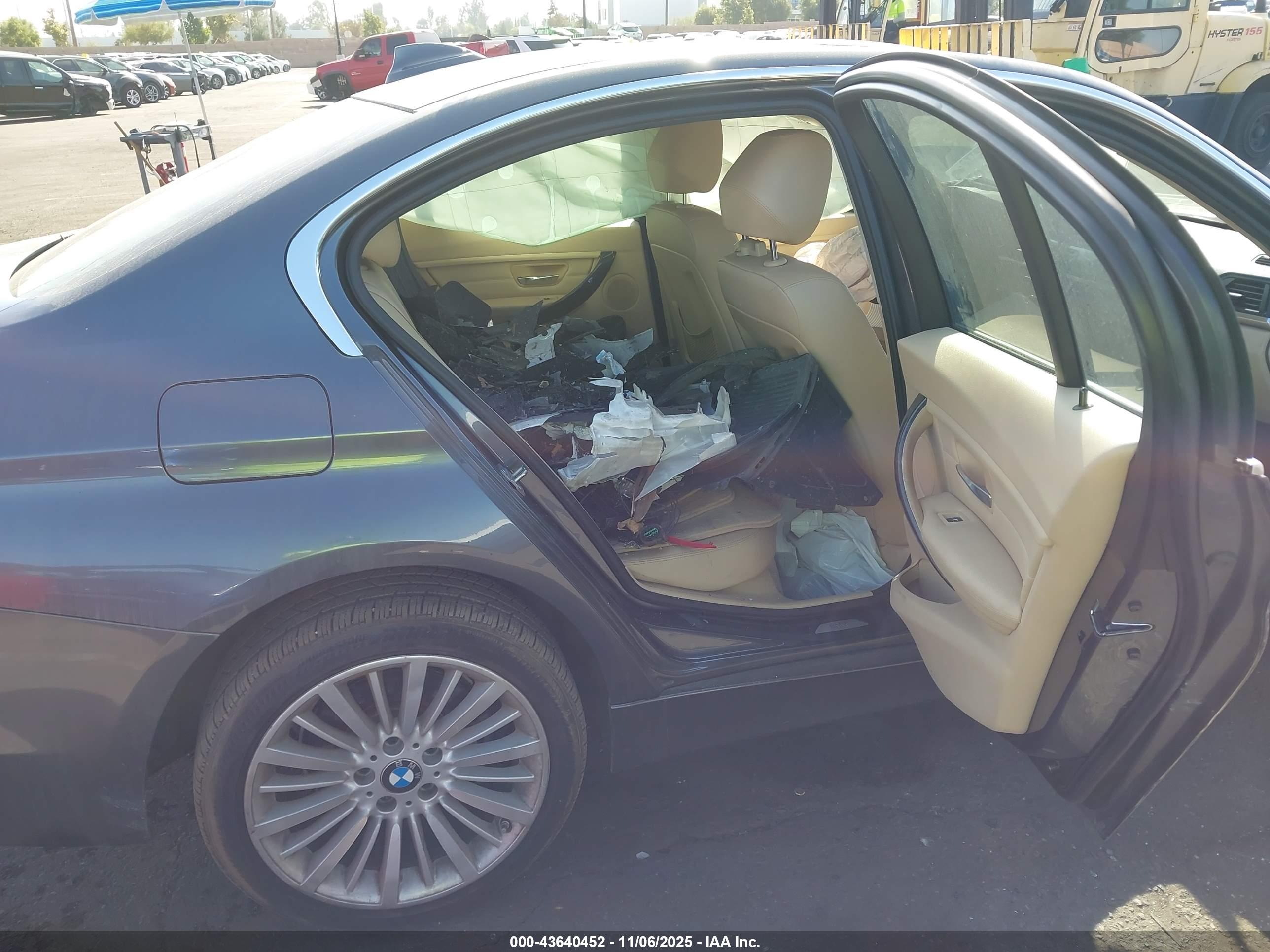 BMW 328I image 8