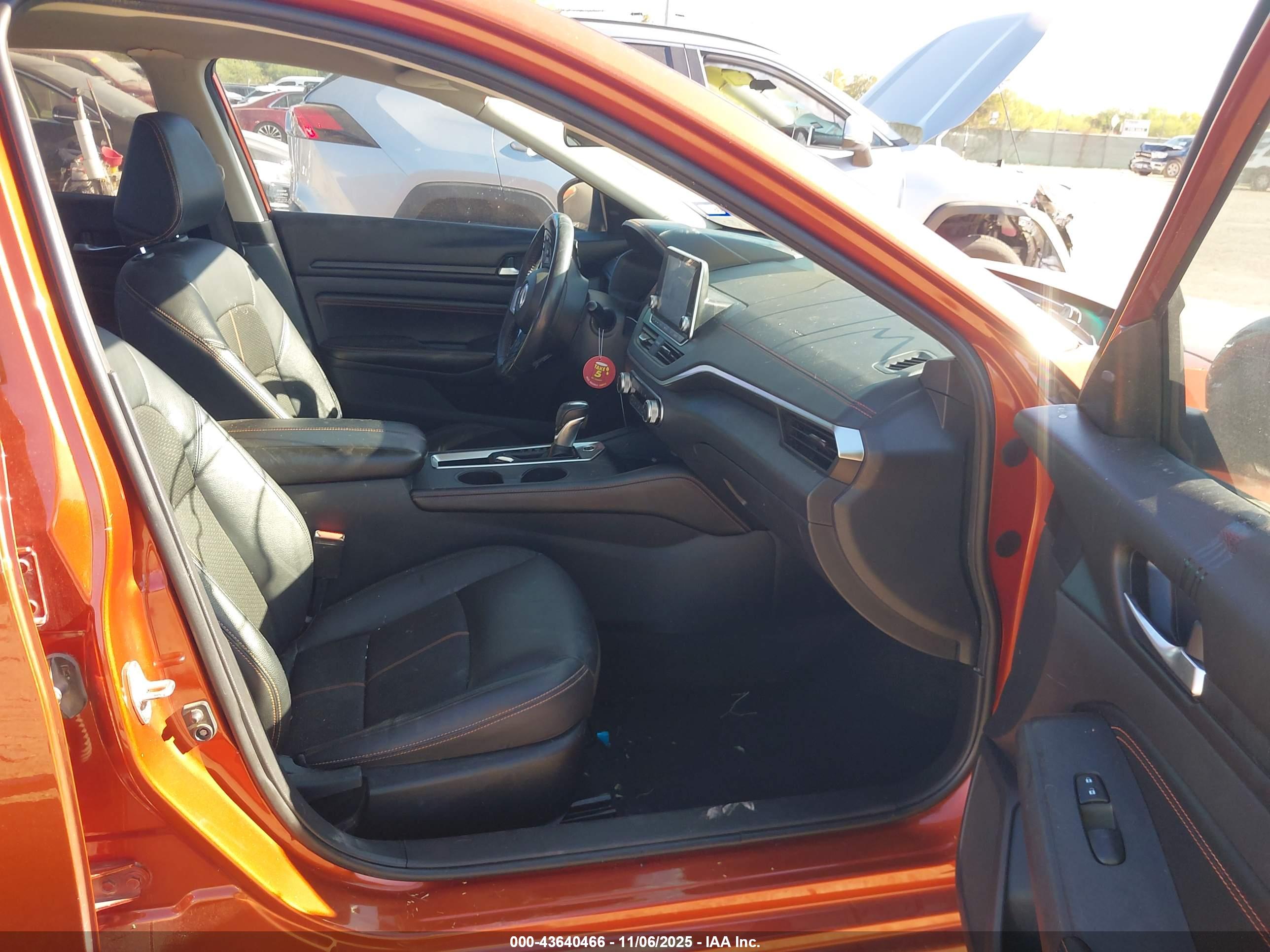 NISSAN ALTIMA image 5