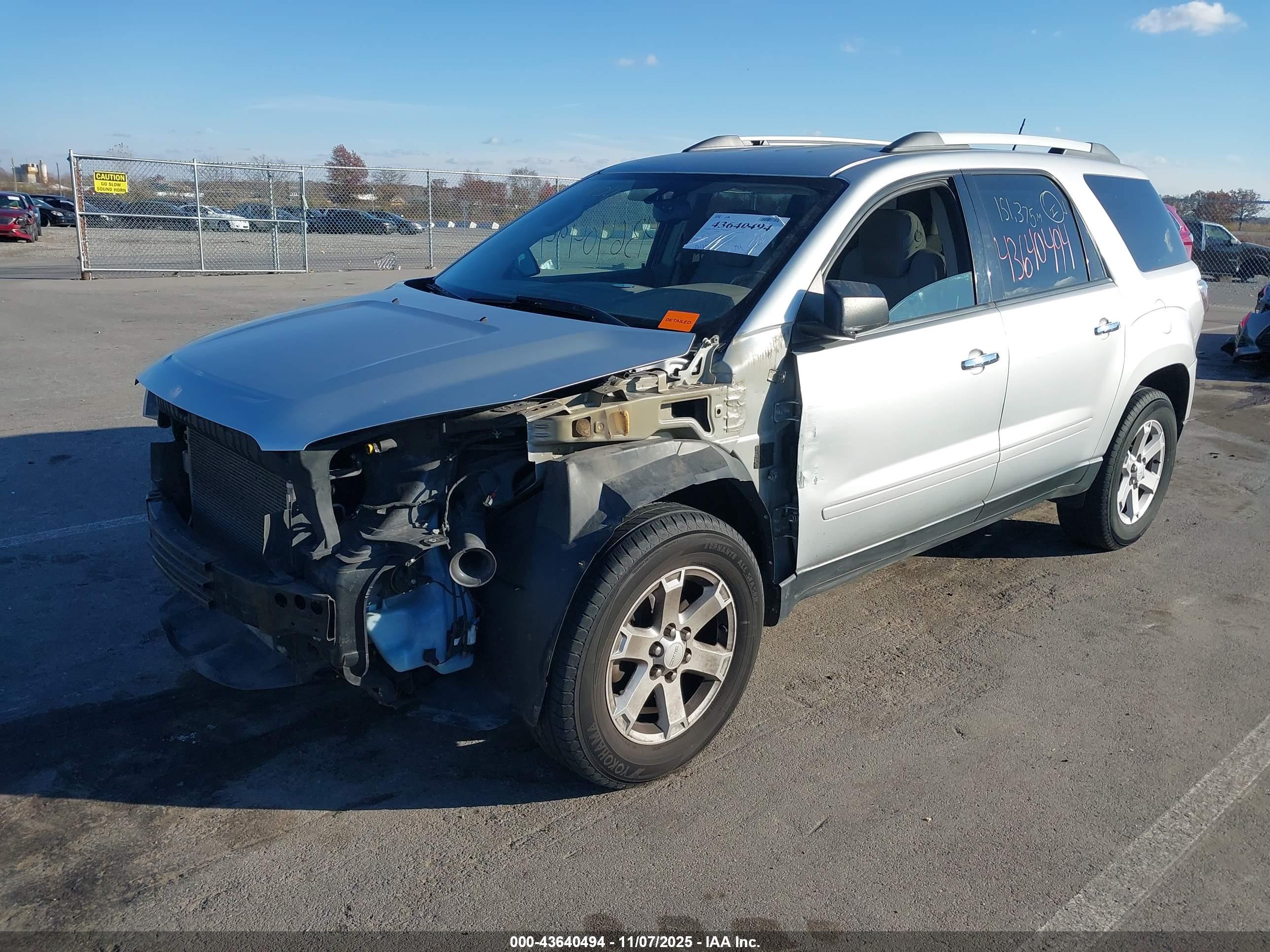 GMC ACADIA image 6