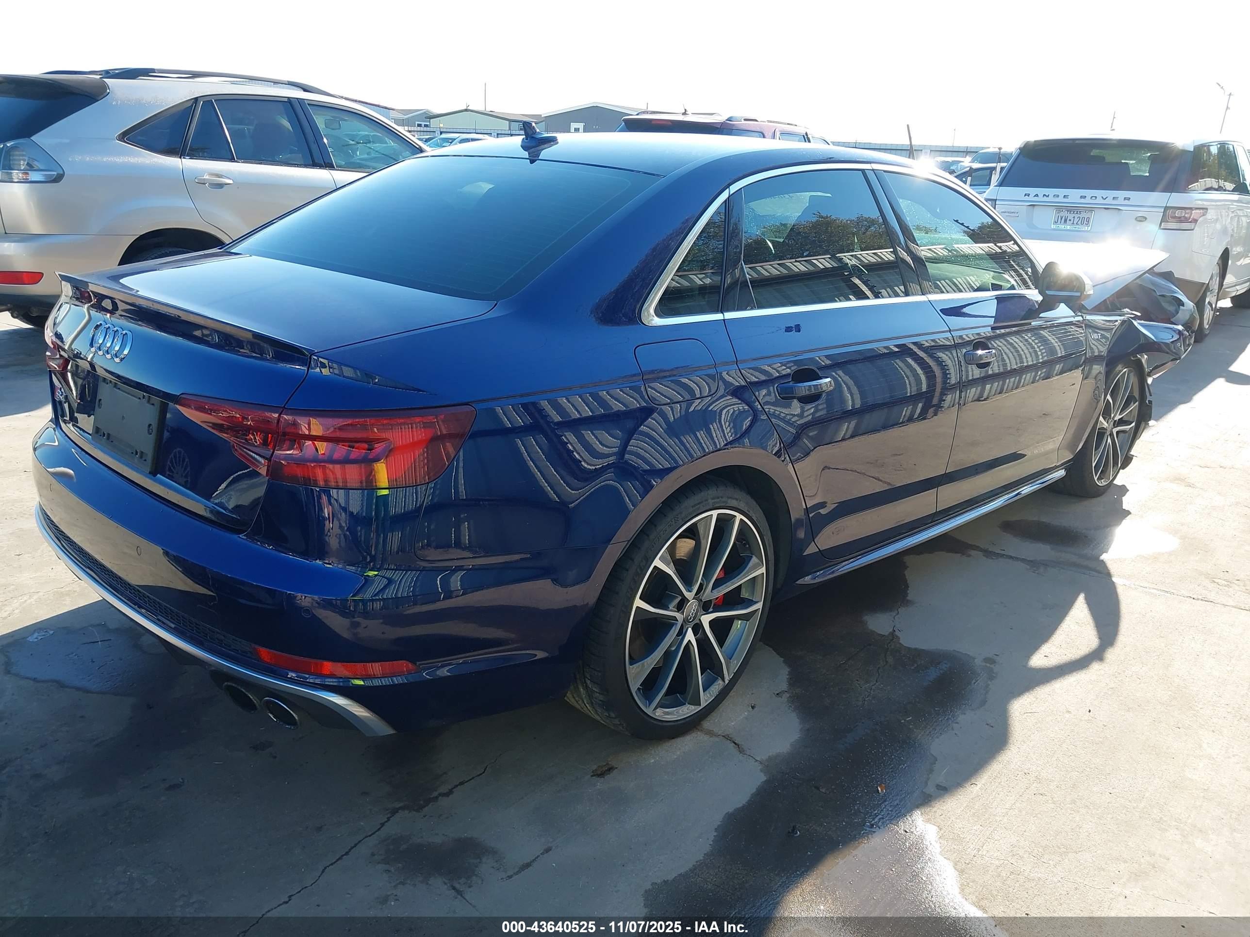 AUDI S4 image 4