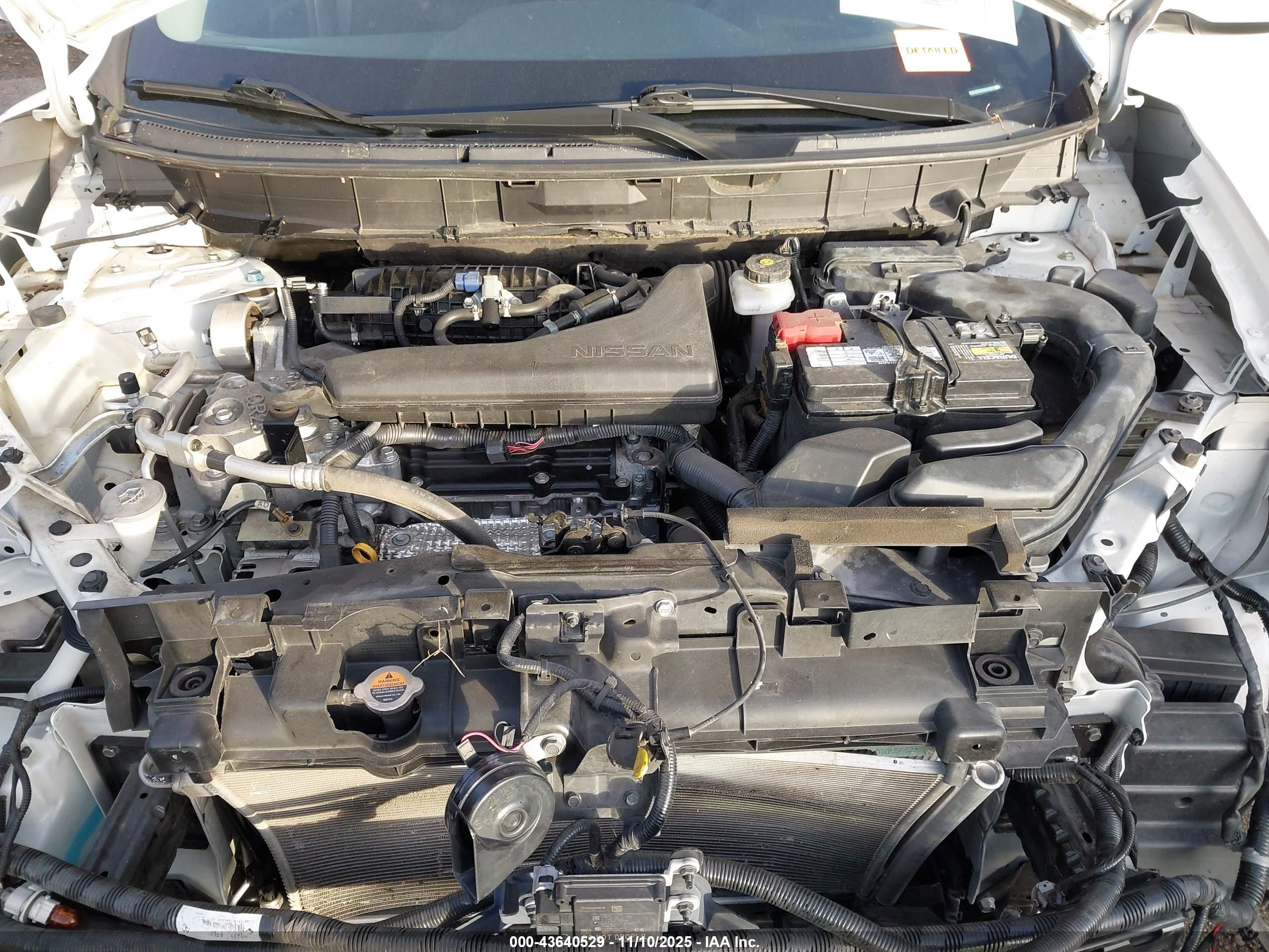 NISSAN ROGUE image 10