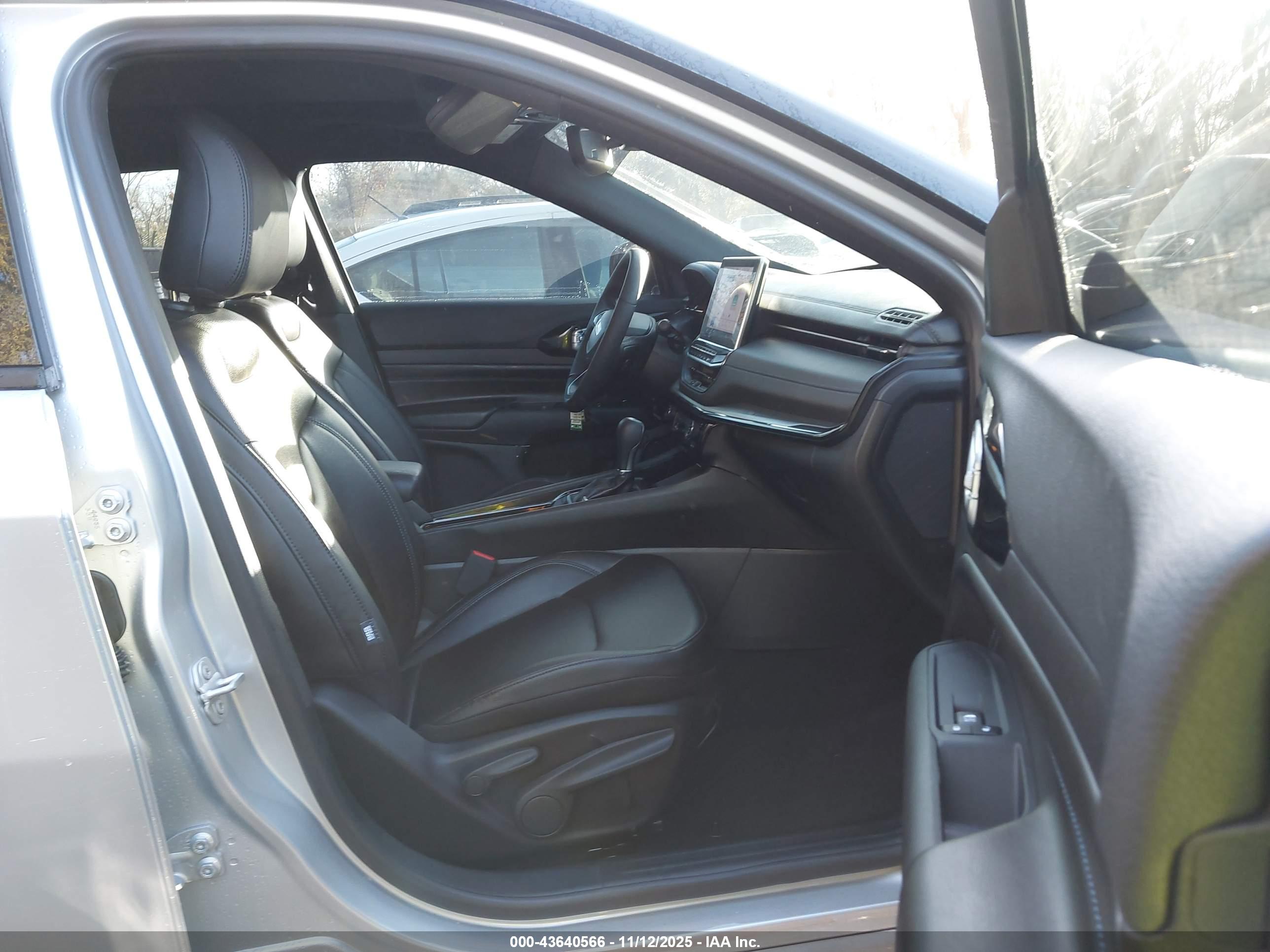 JEEP COMPASS image 5