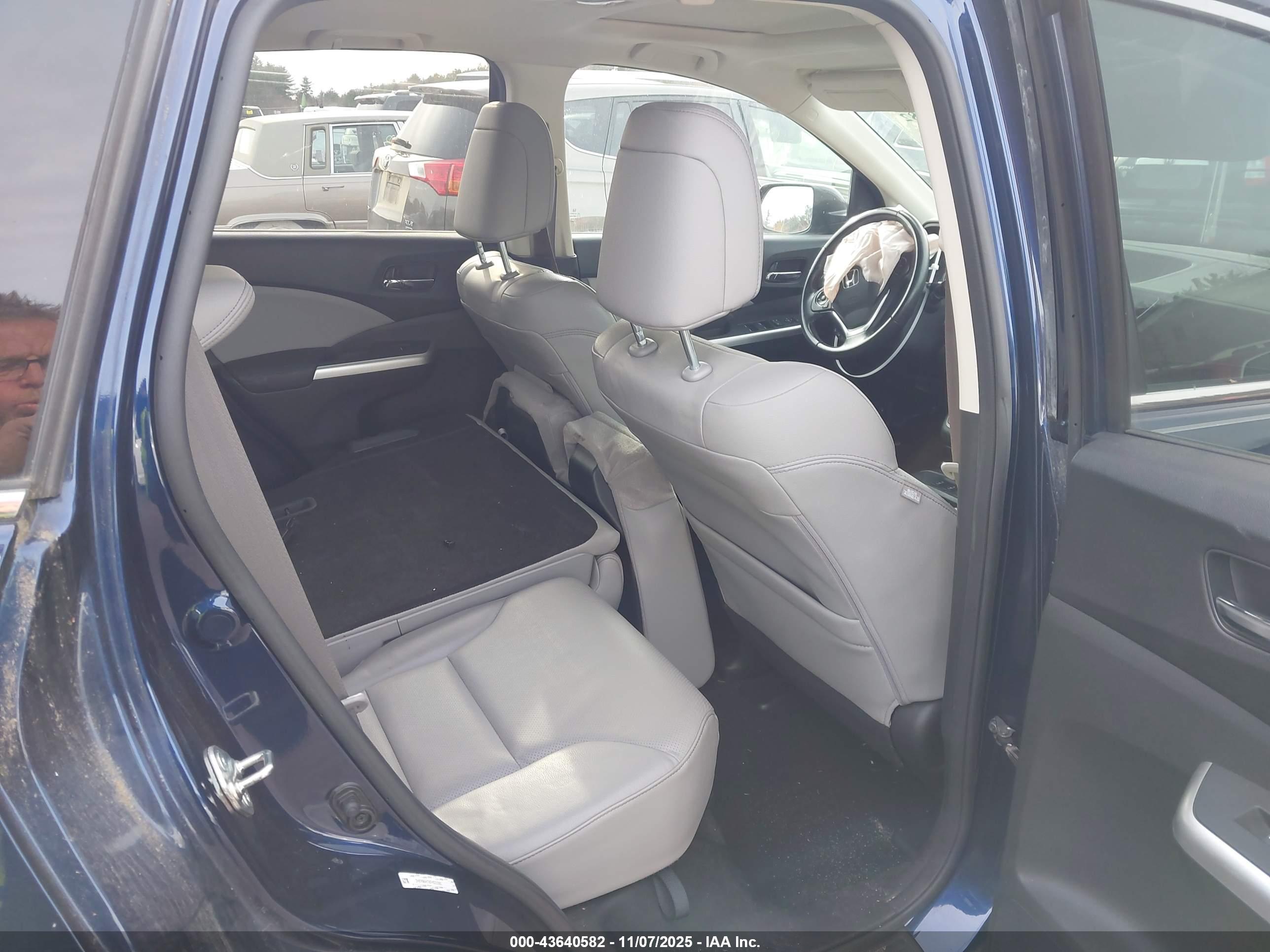 HONDA CR-V image 8