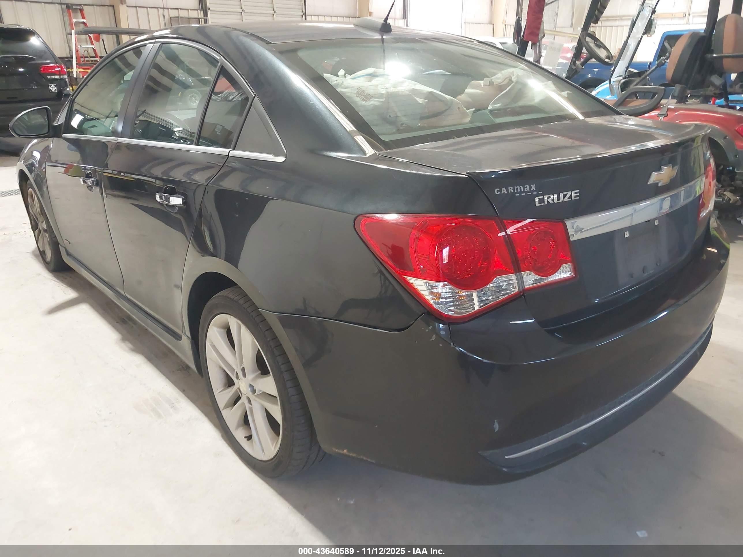 CHEVROLET CRUZE image 6