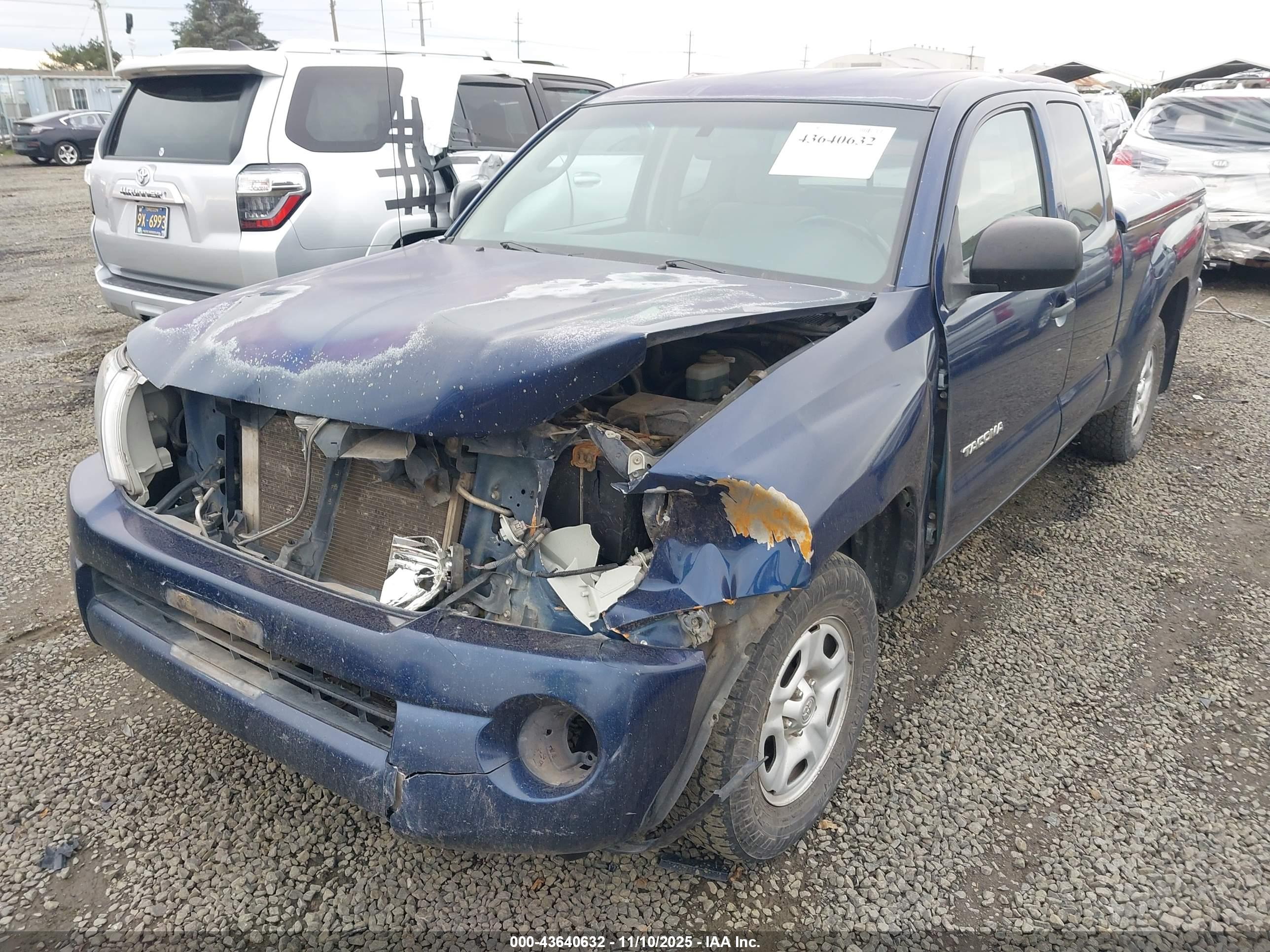 TOYOTA TACOMA image 6