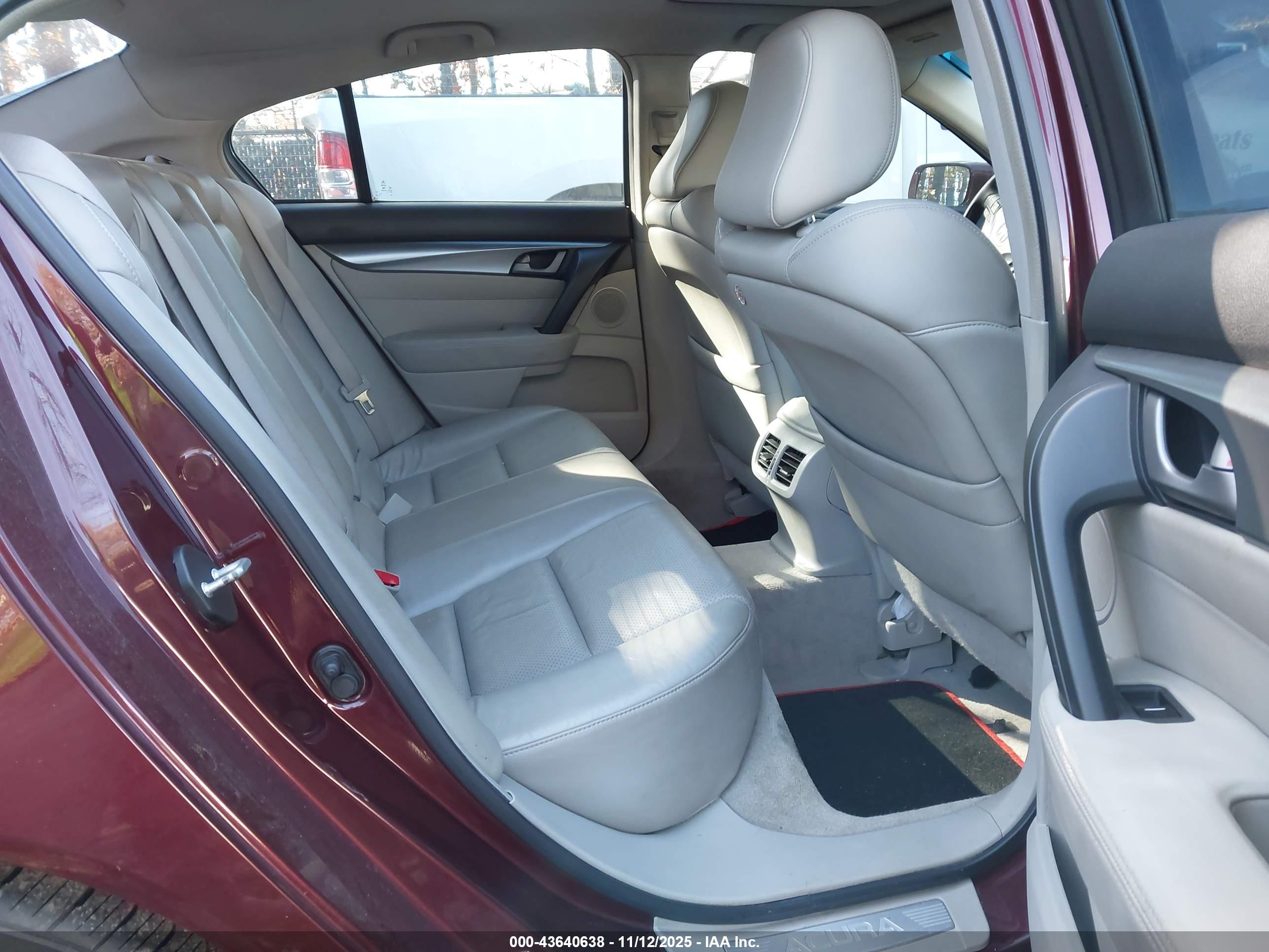 ACURA TL image 8