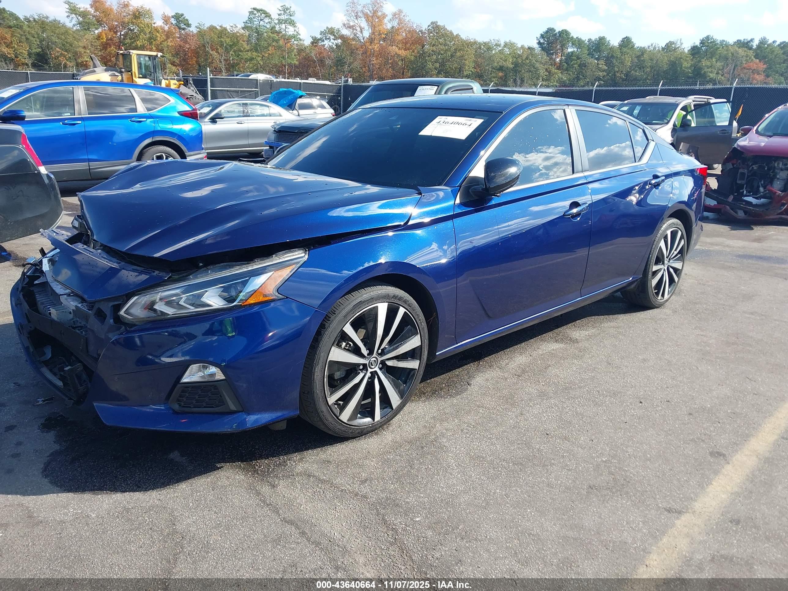 NISSAN ALTIMA image 2