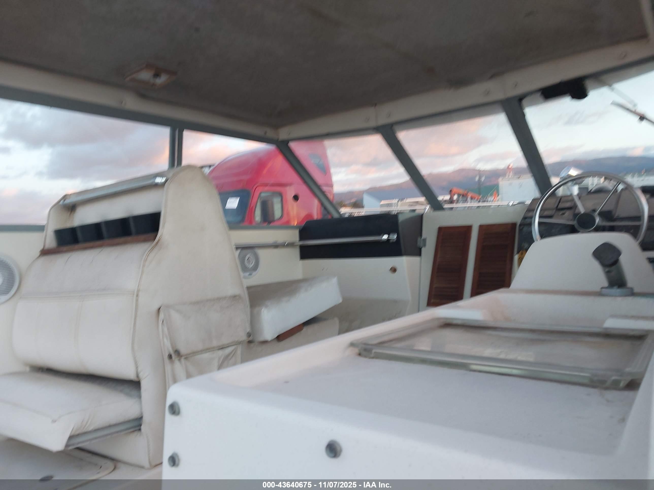 BAYLINER TROPHY image 7