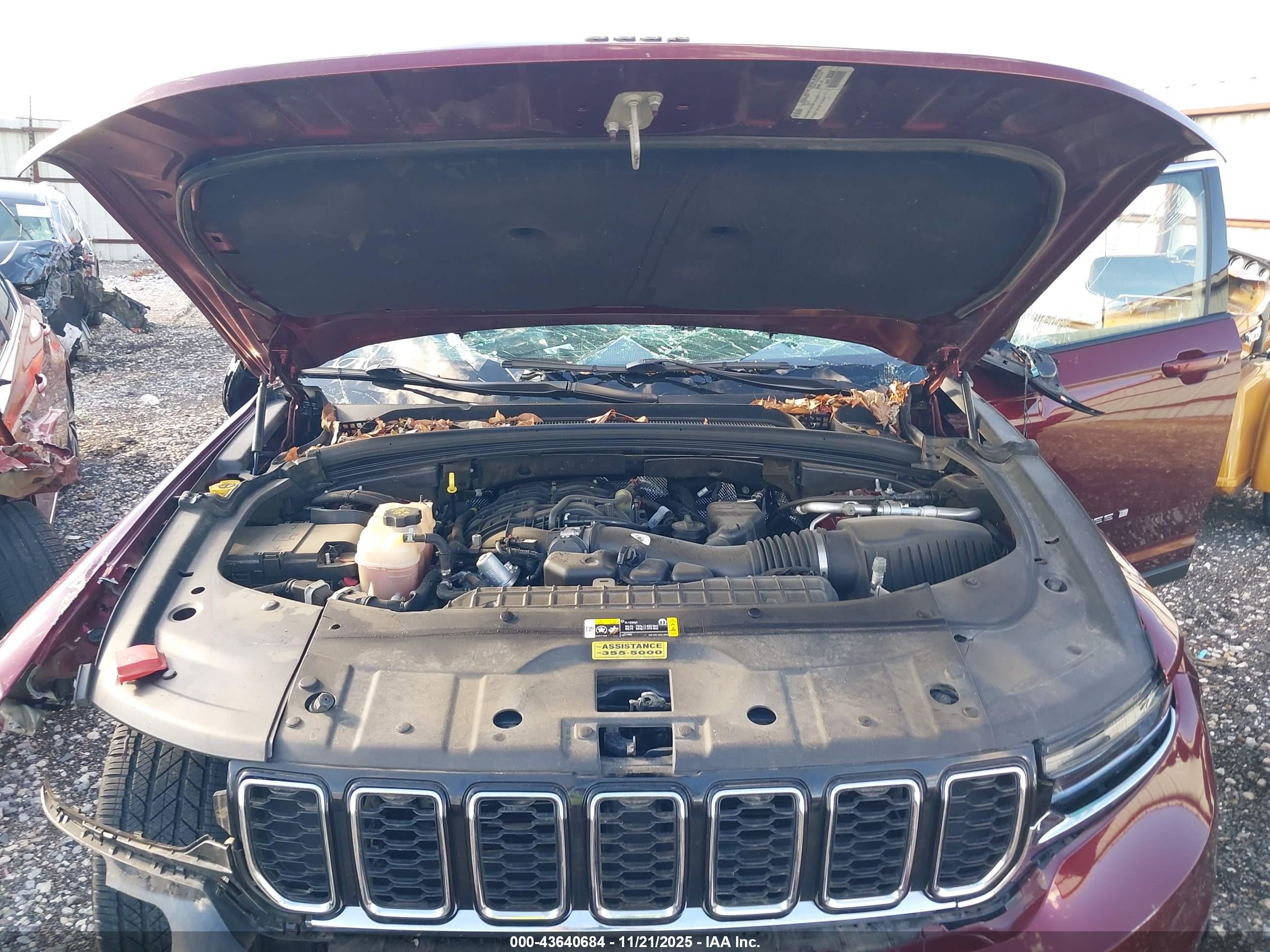 JEEP GRAND image 10
