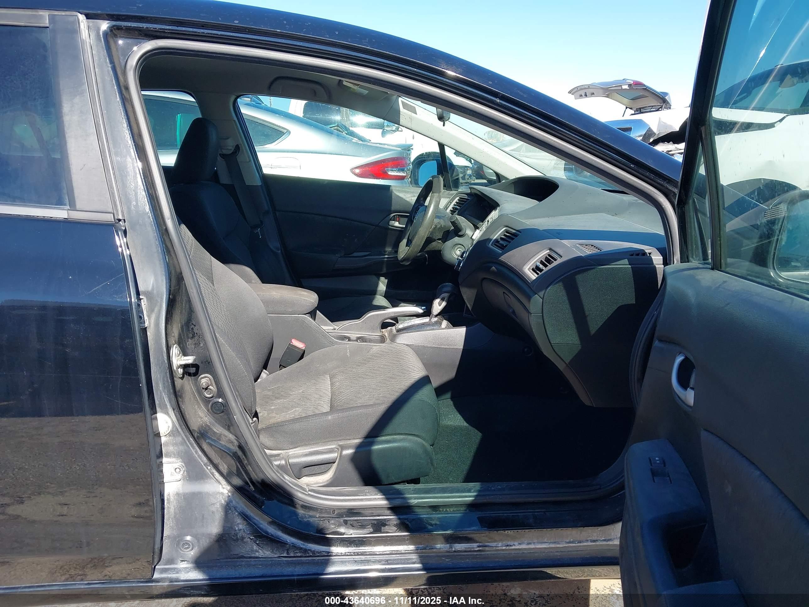 HONDA CIVIC image 5
