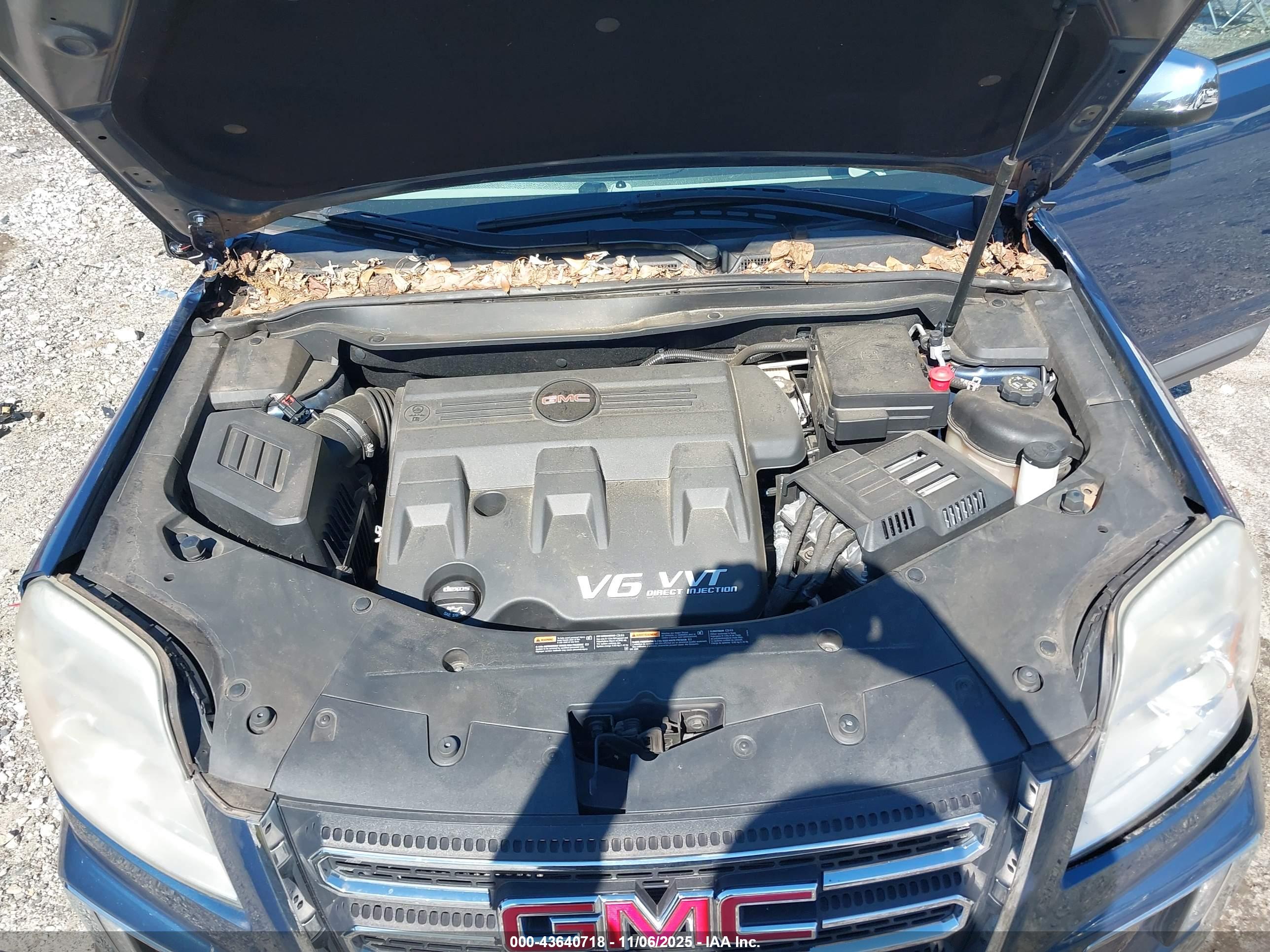 GMC TERRAIN image 10