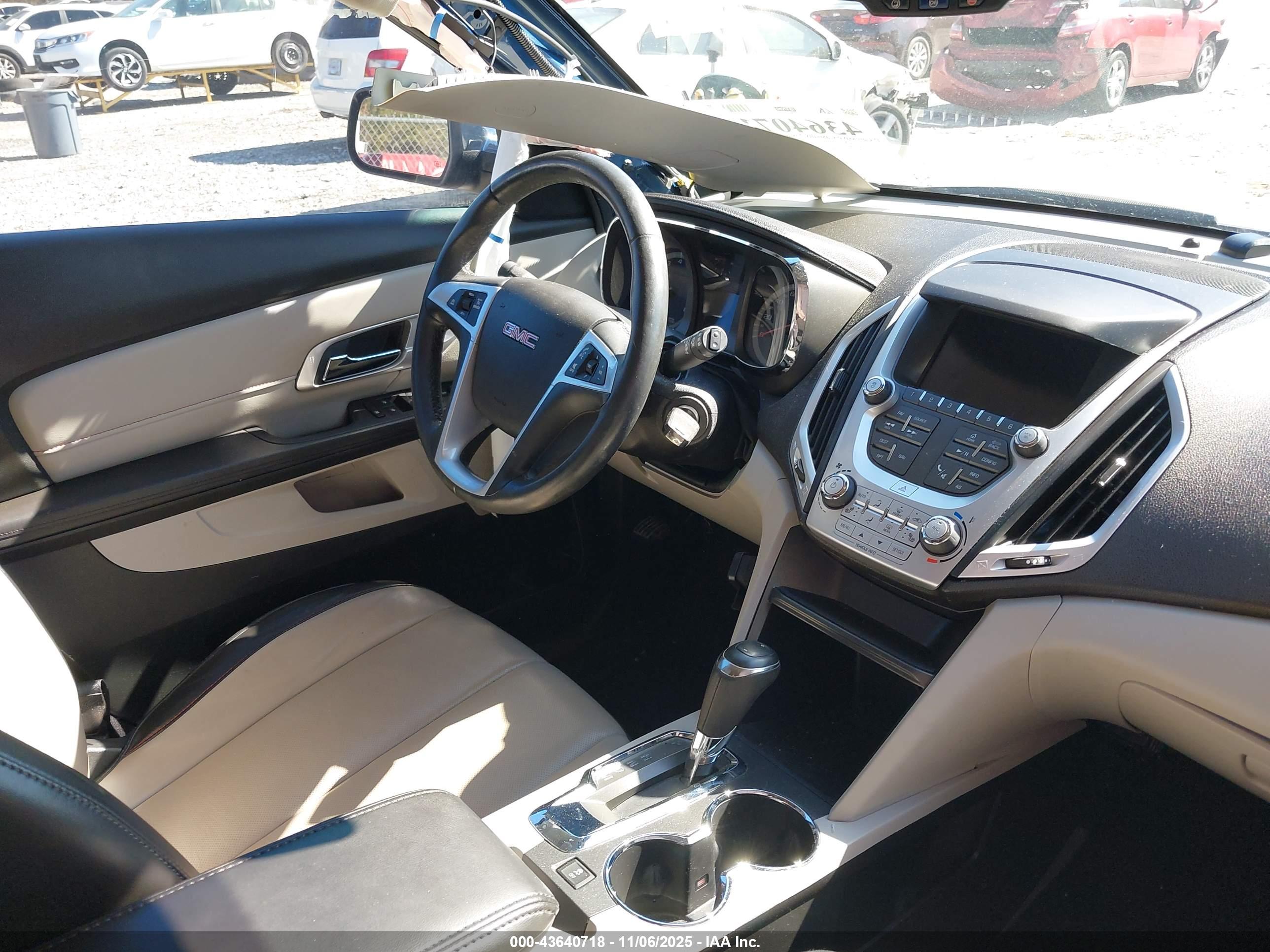 GMC TERRAIN image 5