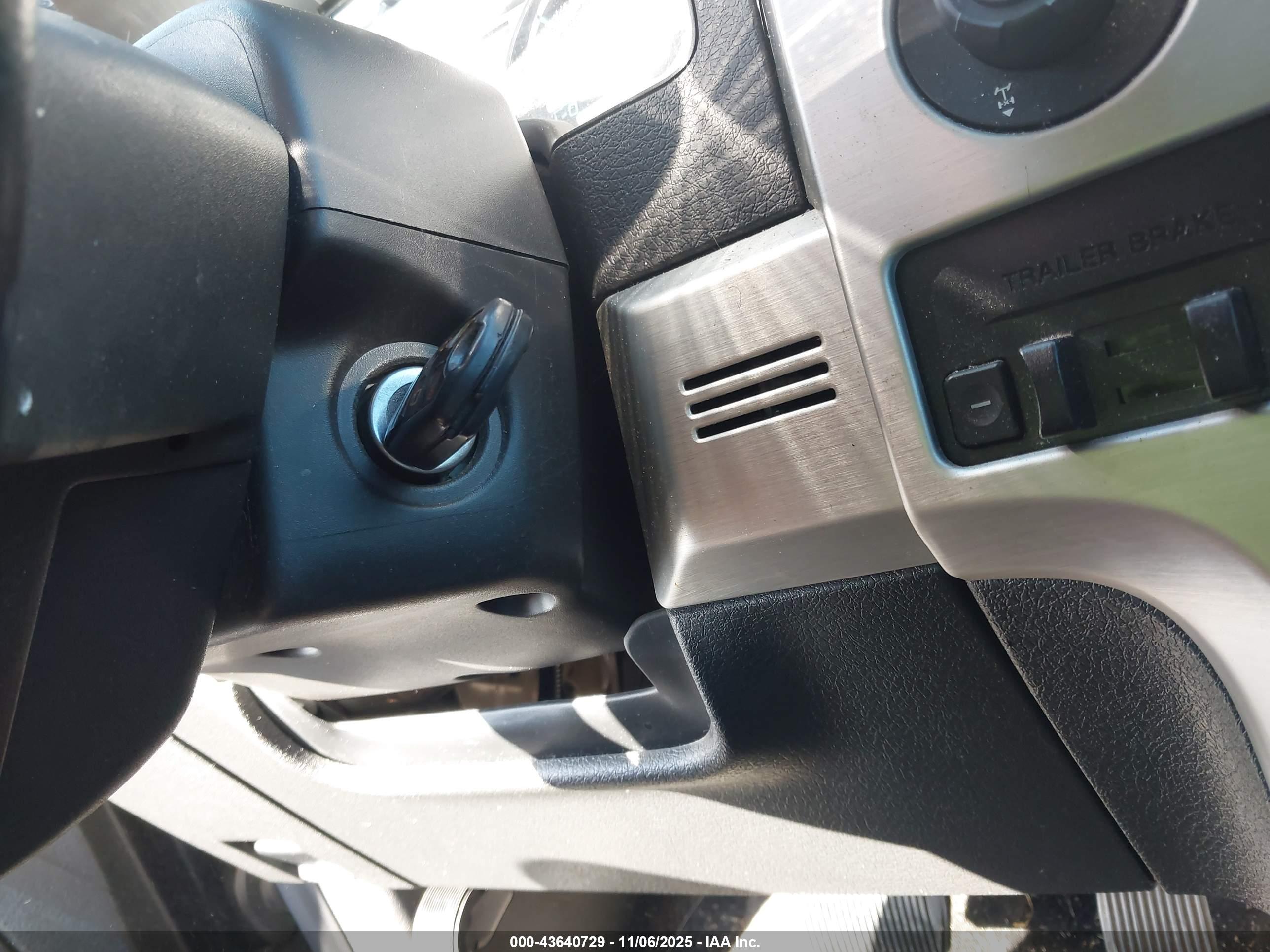 FORD F-150 image 11