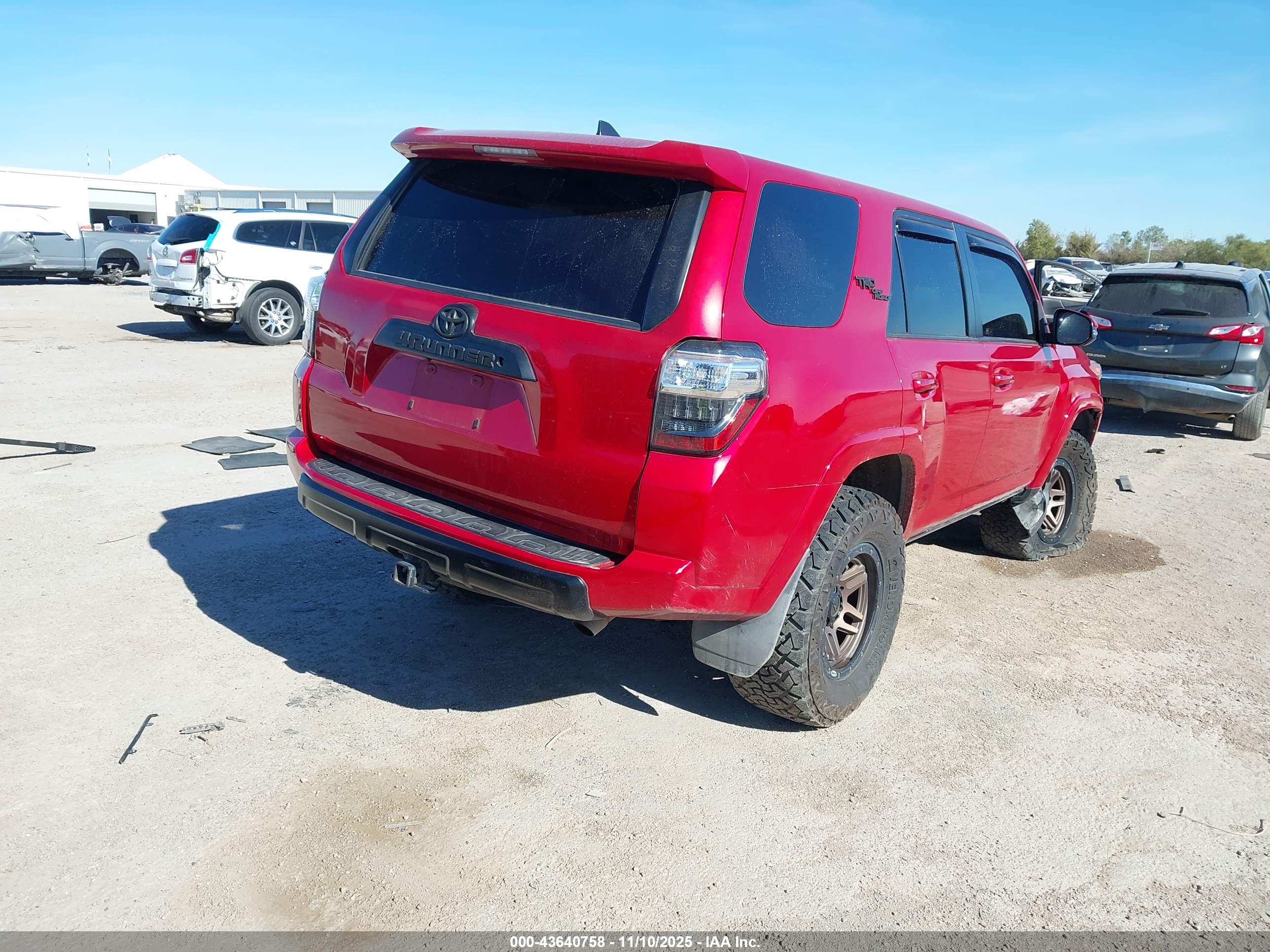 TOYOTA 4RUNNER image 4