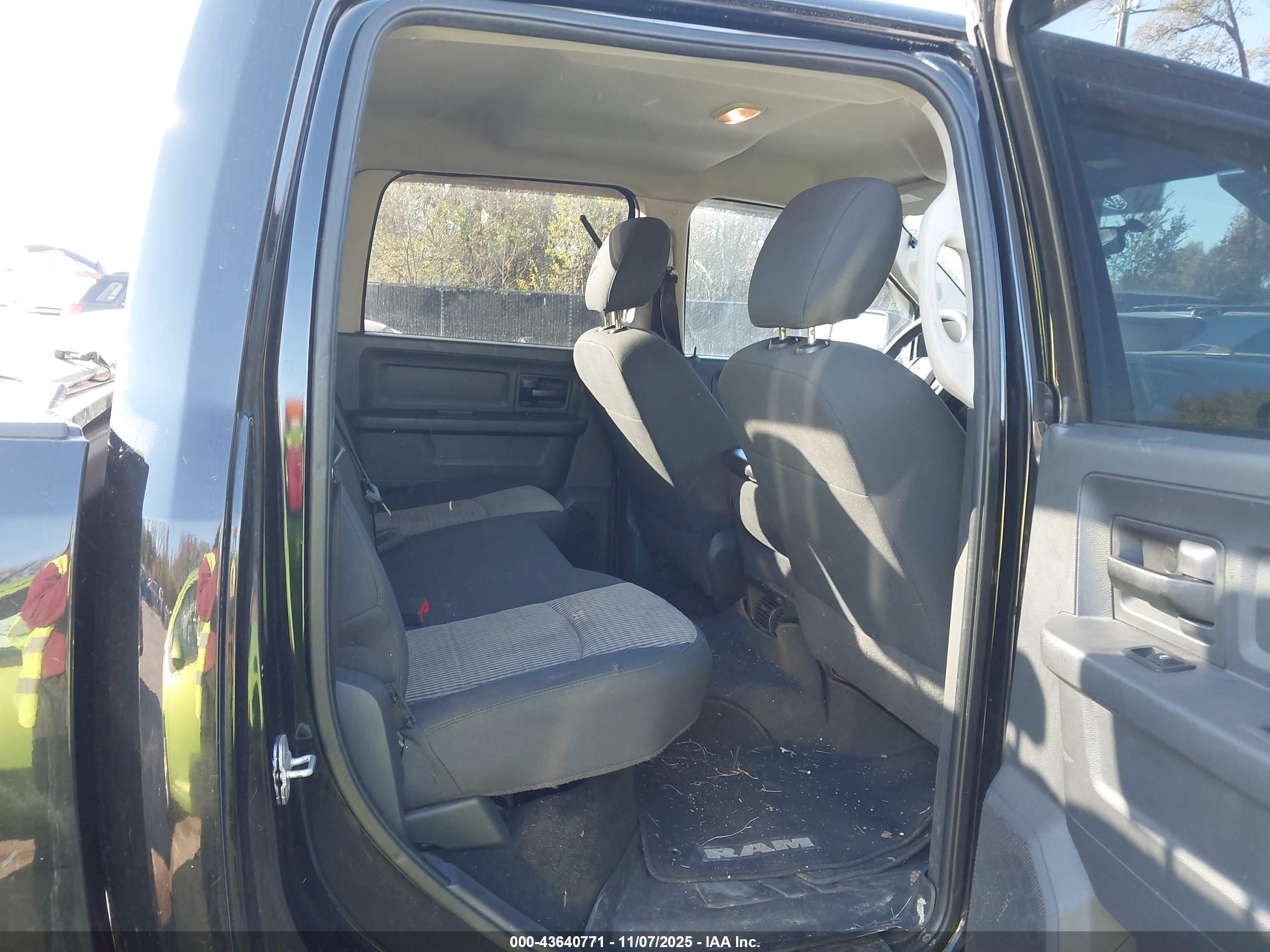 RAM 1500 image 8