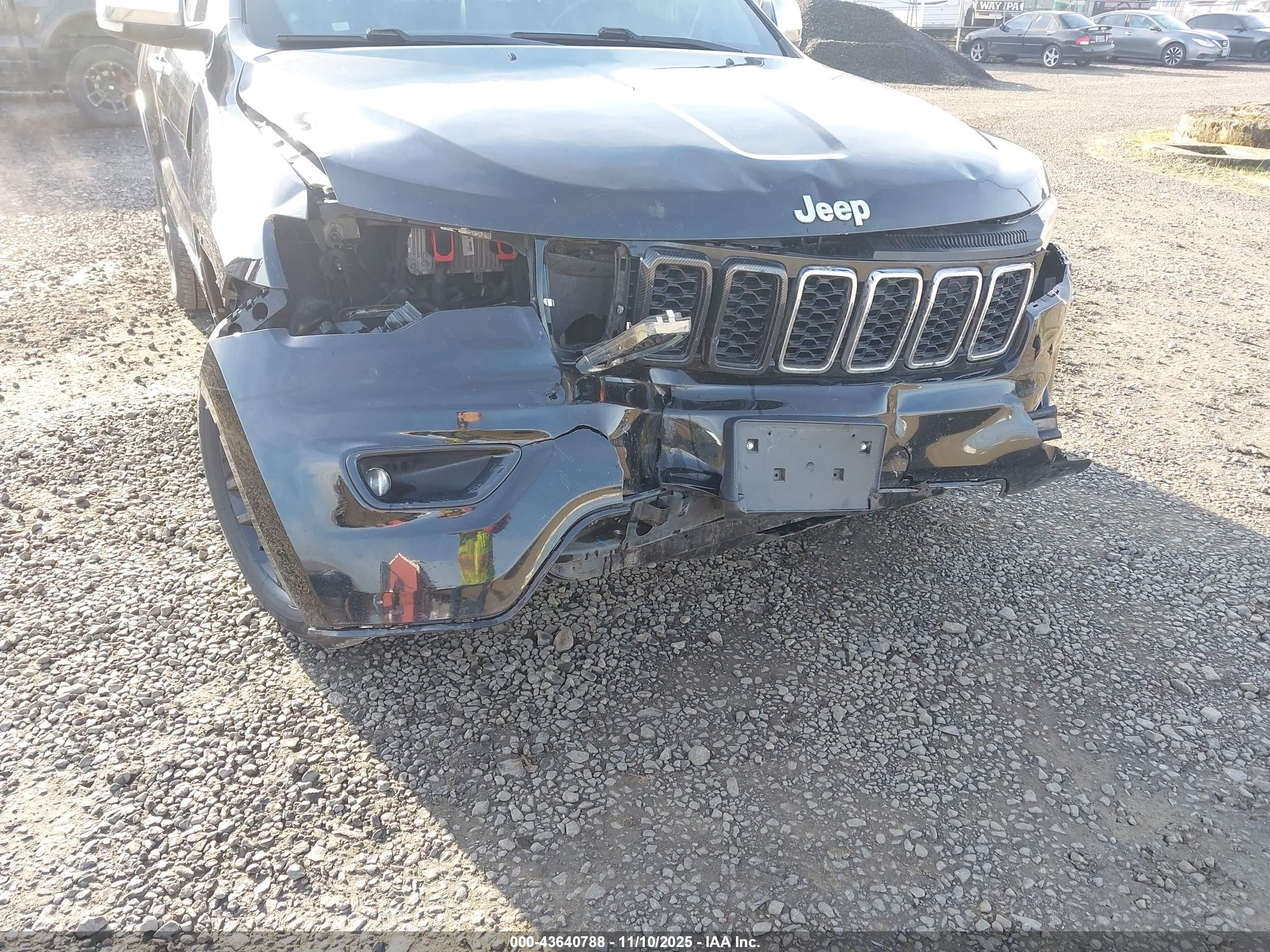 JEEP GRAND image 6