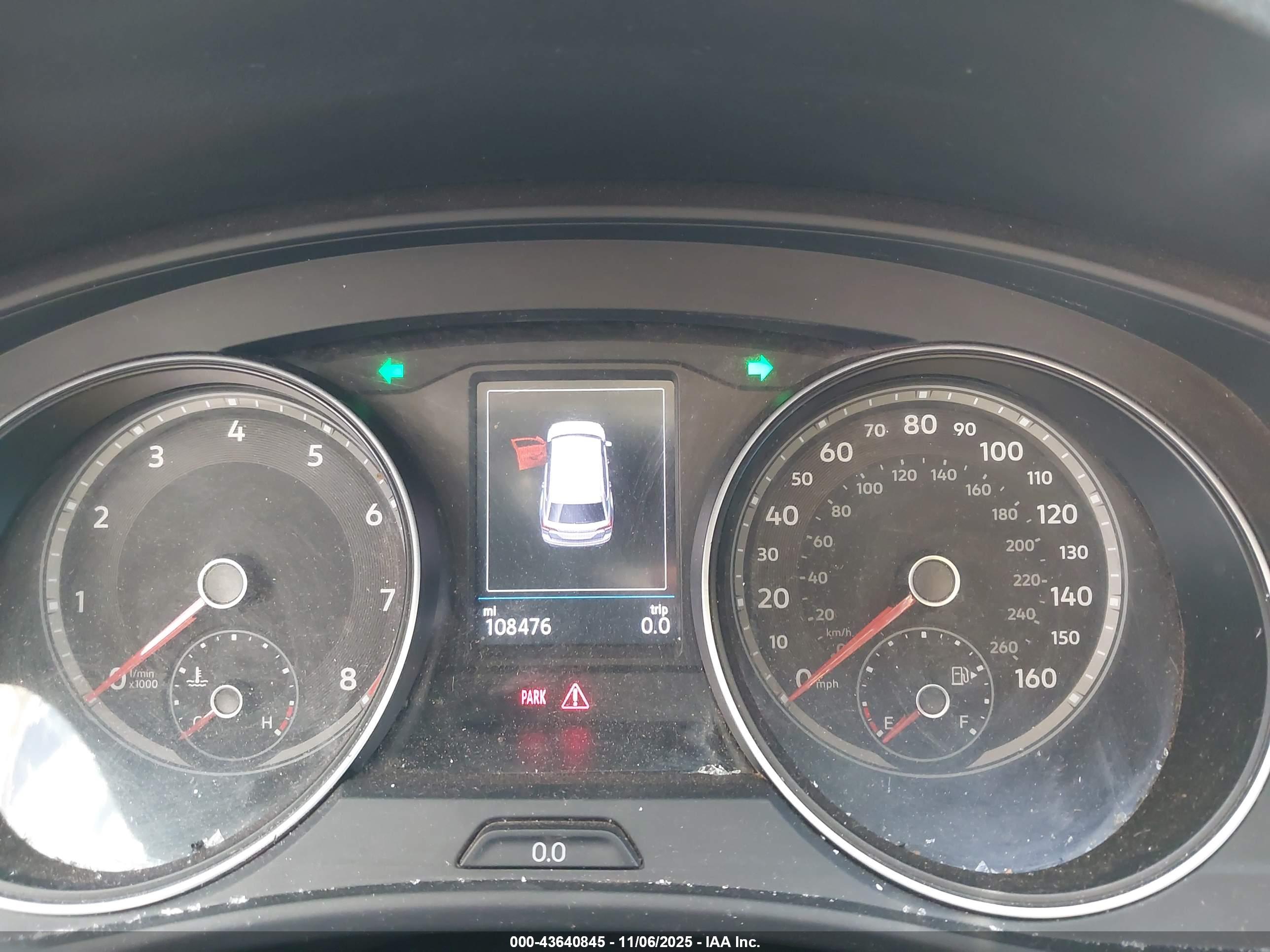 VOLKSWAGEN ATLAS image 7