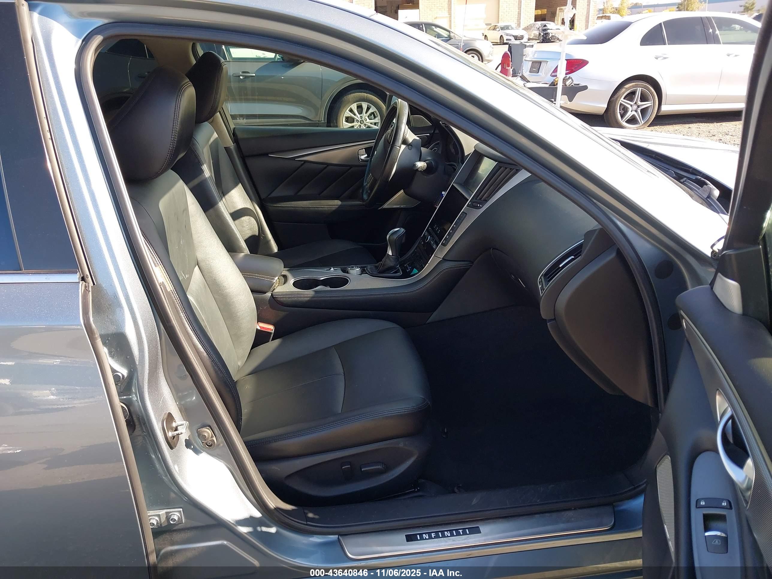 INFINITI Q50 image 5