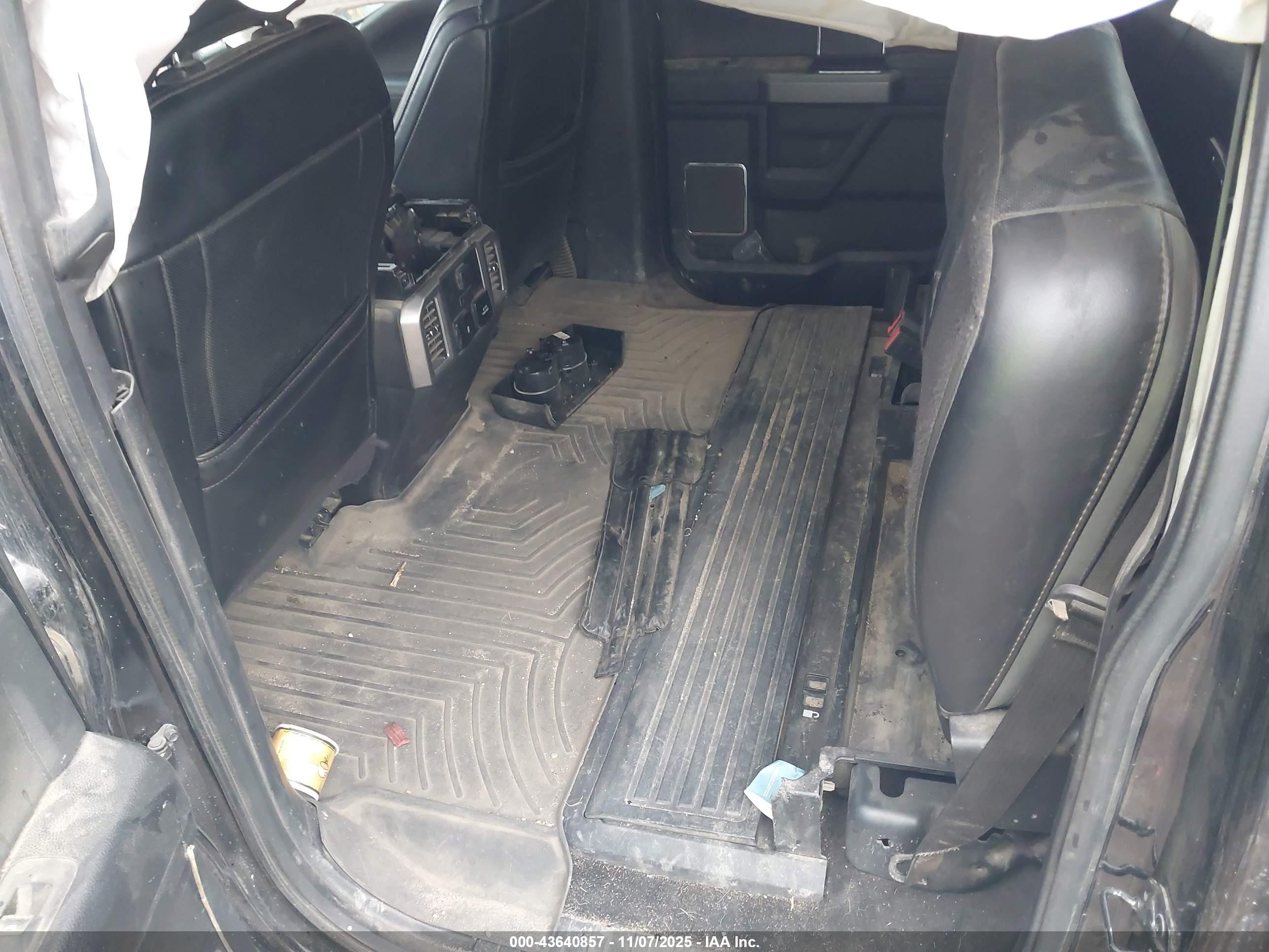 FORD F-350 image 8