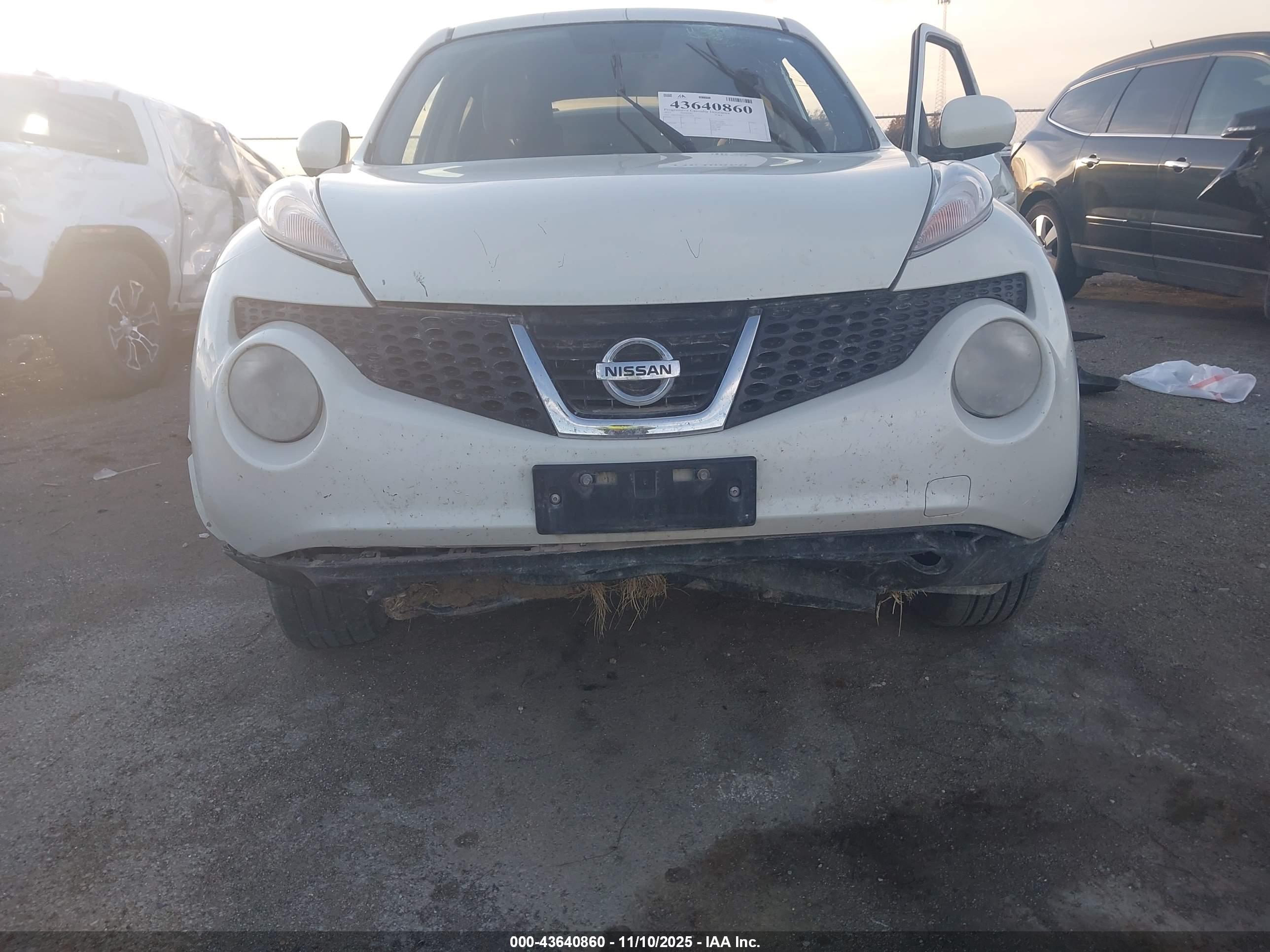 NISSAN JUKE image 6