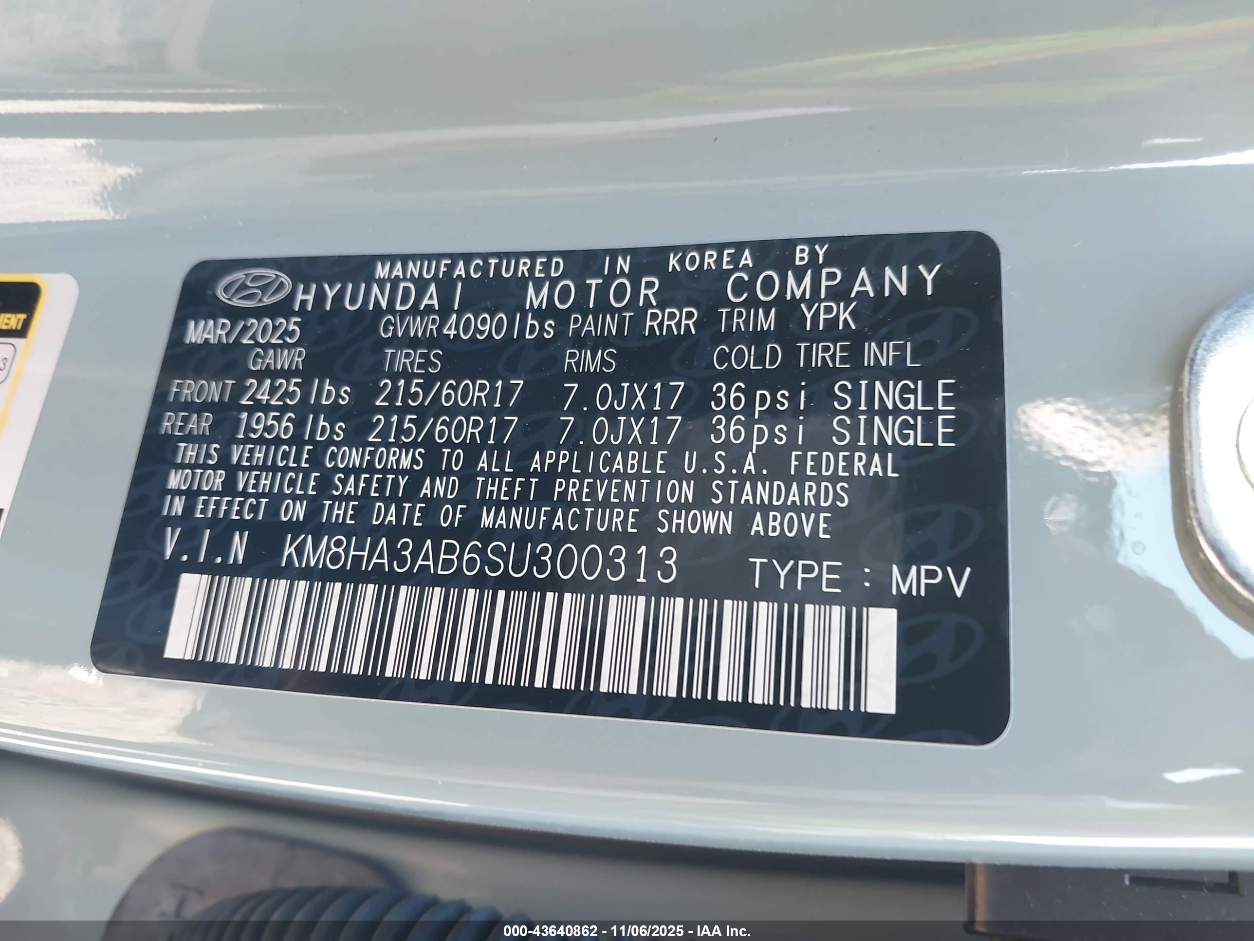 HYUNDAI KONA image 9