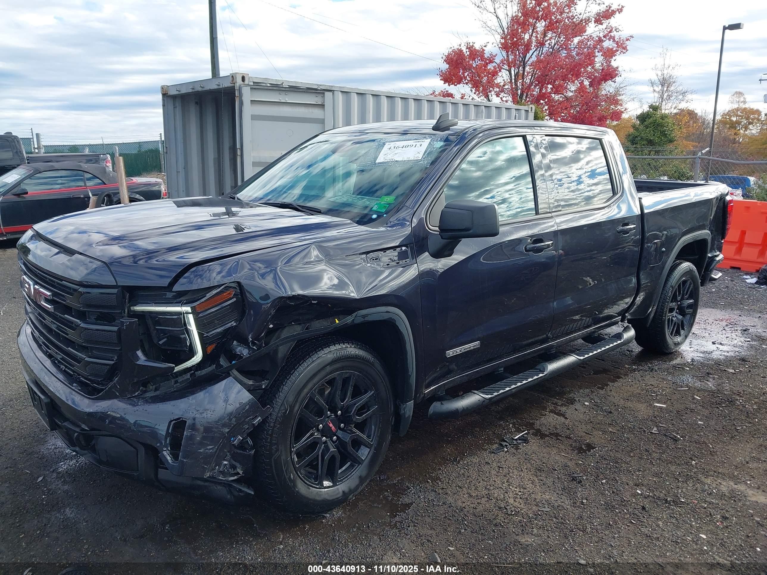 GMC SIERRA image 6