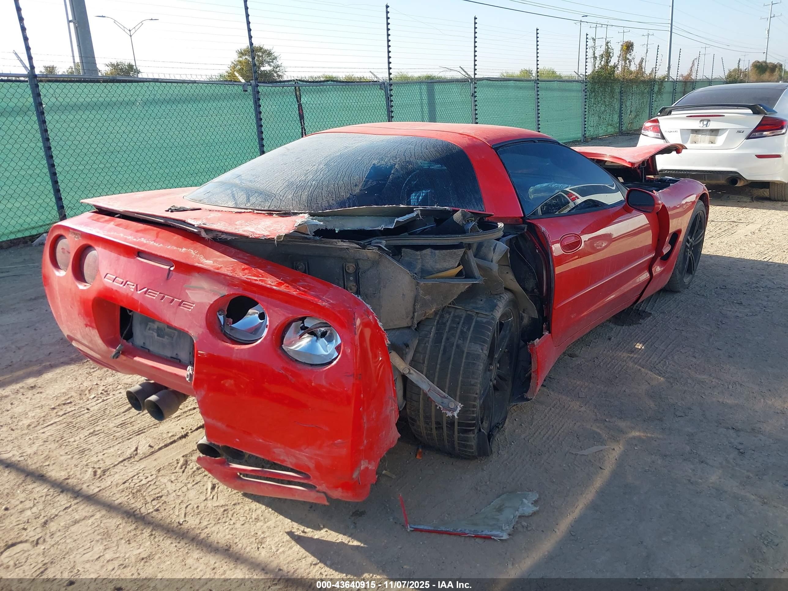 CHEVROLET CORVETTE image 4